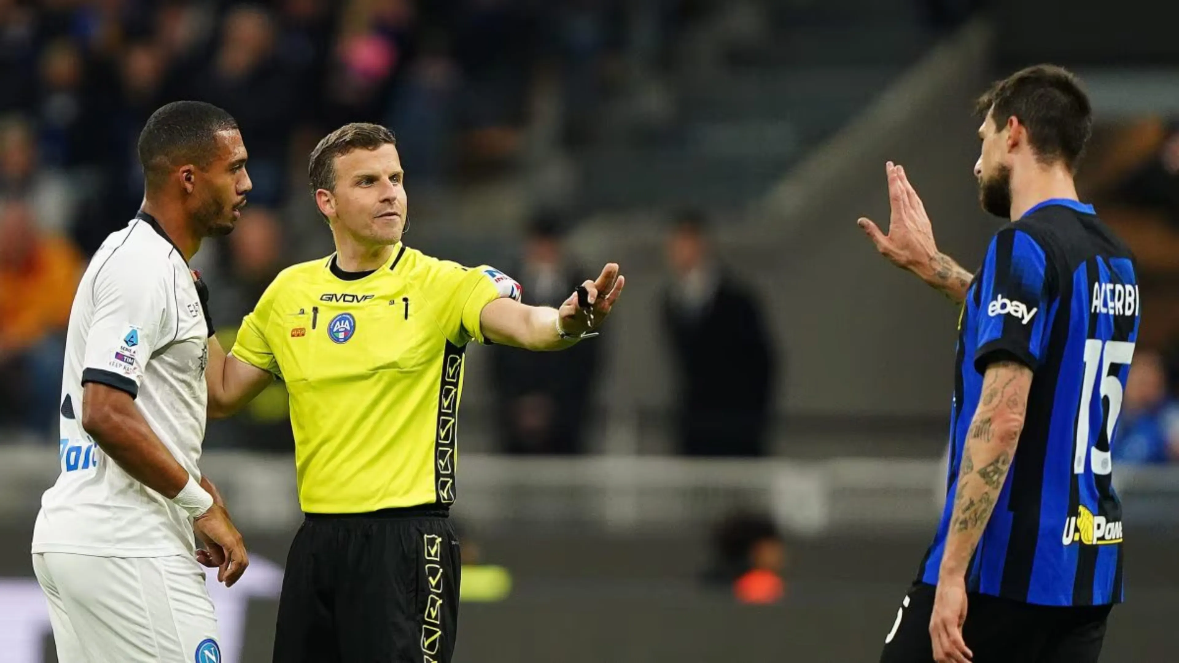 Copertina di Gazzetta dura con Juan Jesus: "Ha sbagliato tre volte tra domenica e oggi"