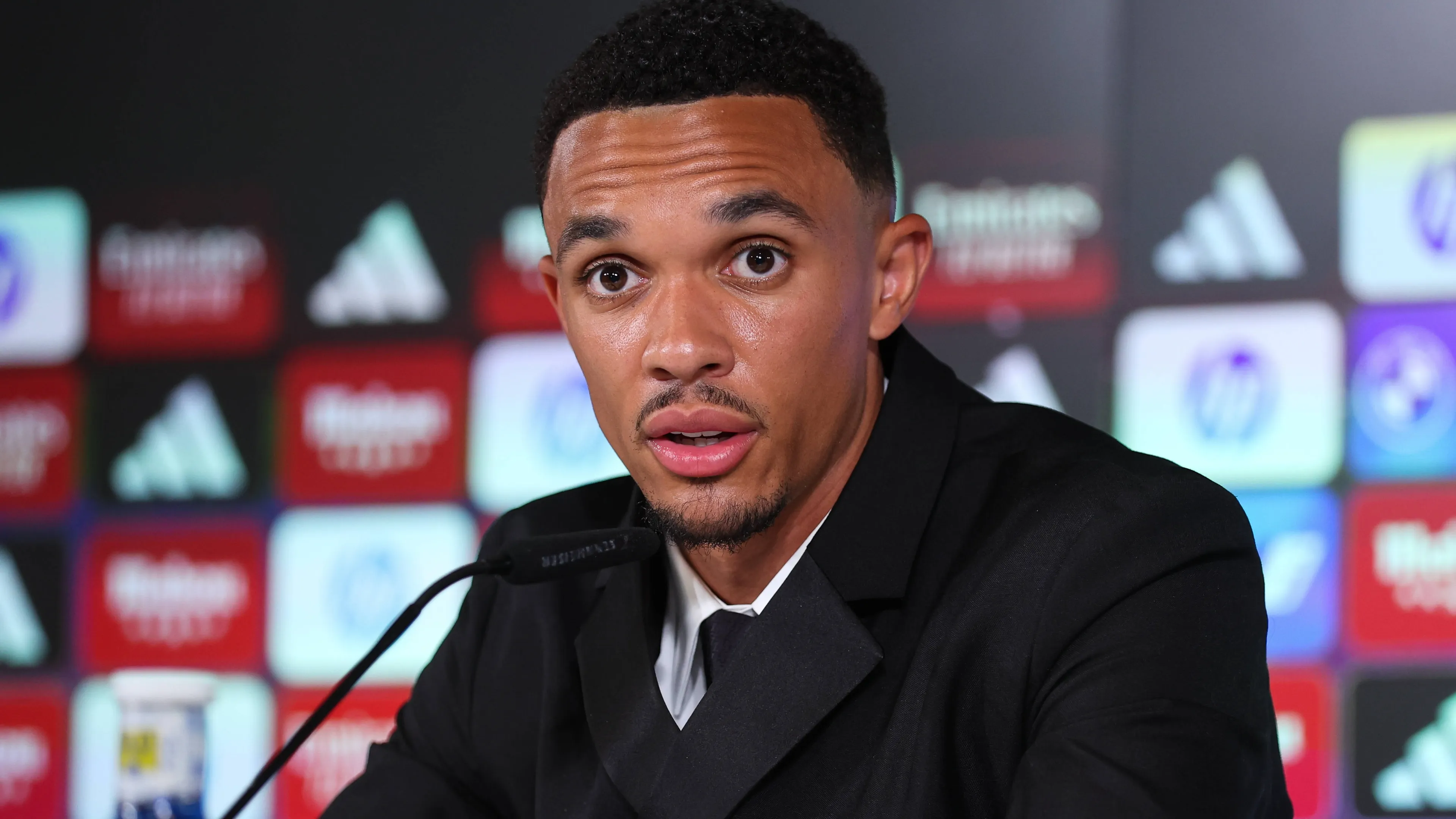 Real Madrid: Alexander-Arnold non può vestire la maglia numero 66. Il motivo