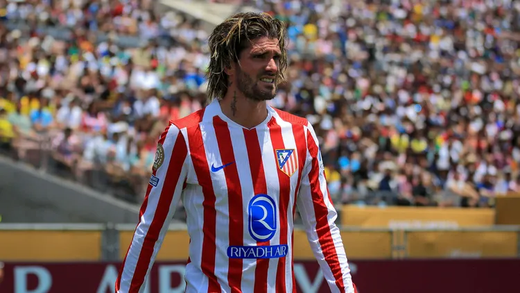 /images/j/u/n/june-23-2025-pasadena-california-usa-rodrigo-de-paul-5-of-atletico-de-madrid-during-the-fifa-club-world-cup-2025-group-b-match-against-botafogo-fr-at-the-rose-bowl-stadium-on-monday-june-23-2025-in-pasadena-california-atletico-de-madrid-defeats-botafogo-fr-1-0-carlos-davila-pi-pasadena-usa-zumap124-20250623zaap124005-copyright-xcarlosxdavilaxjpg_1751034631286.jpg