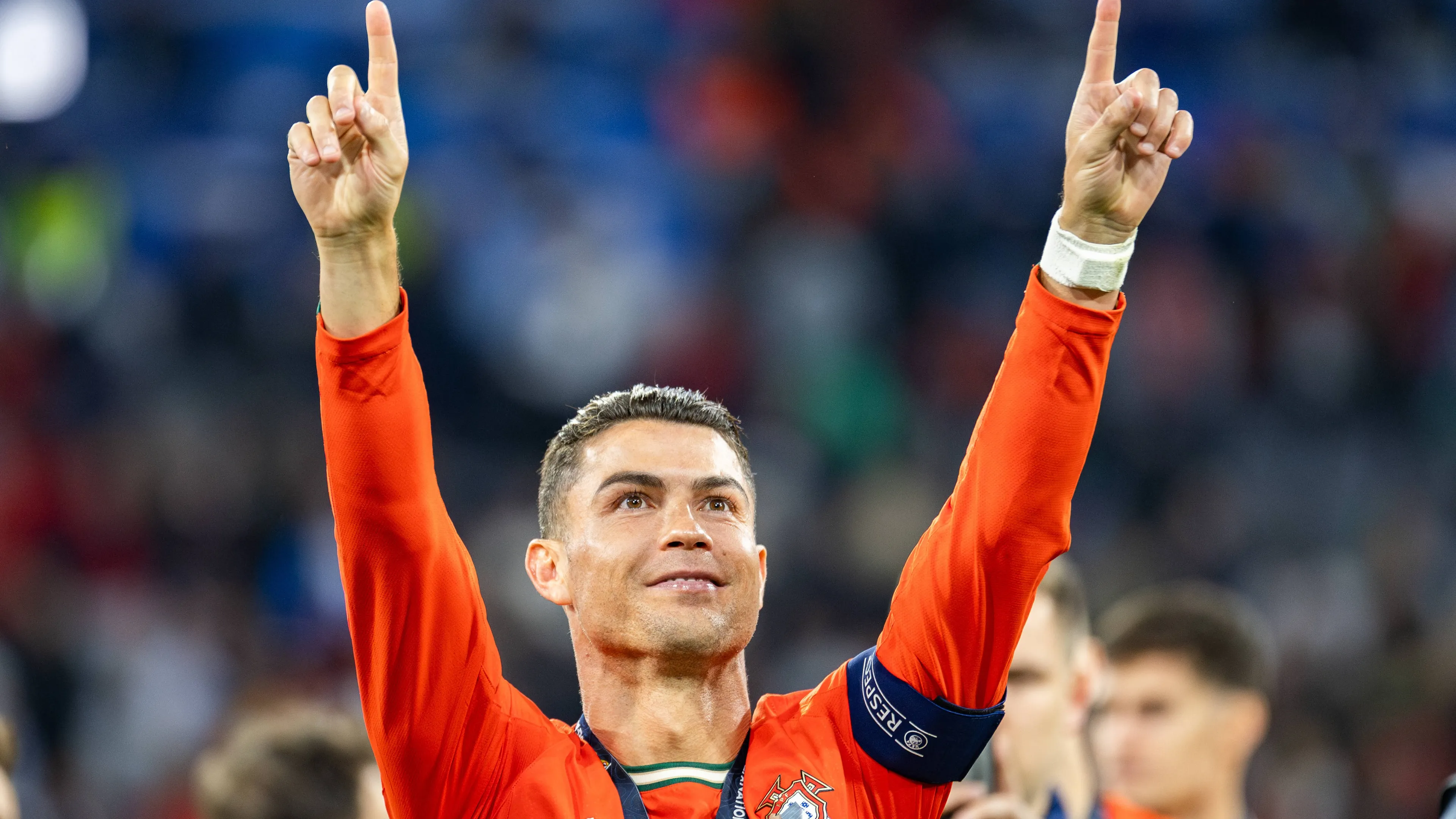 Cristiano Ronaldo resta all'Al-Nassr