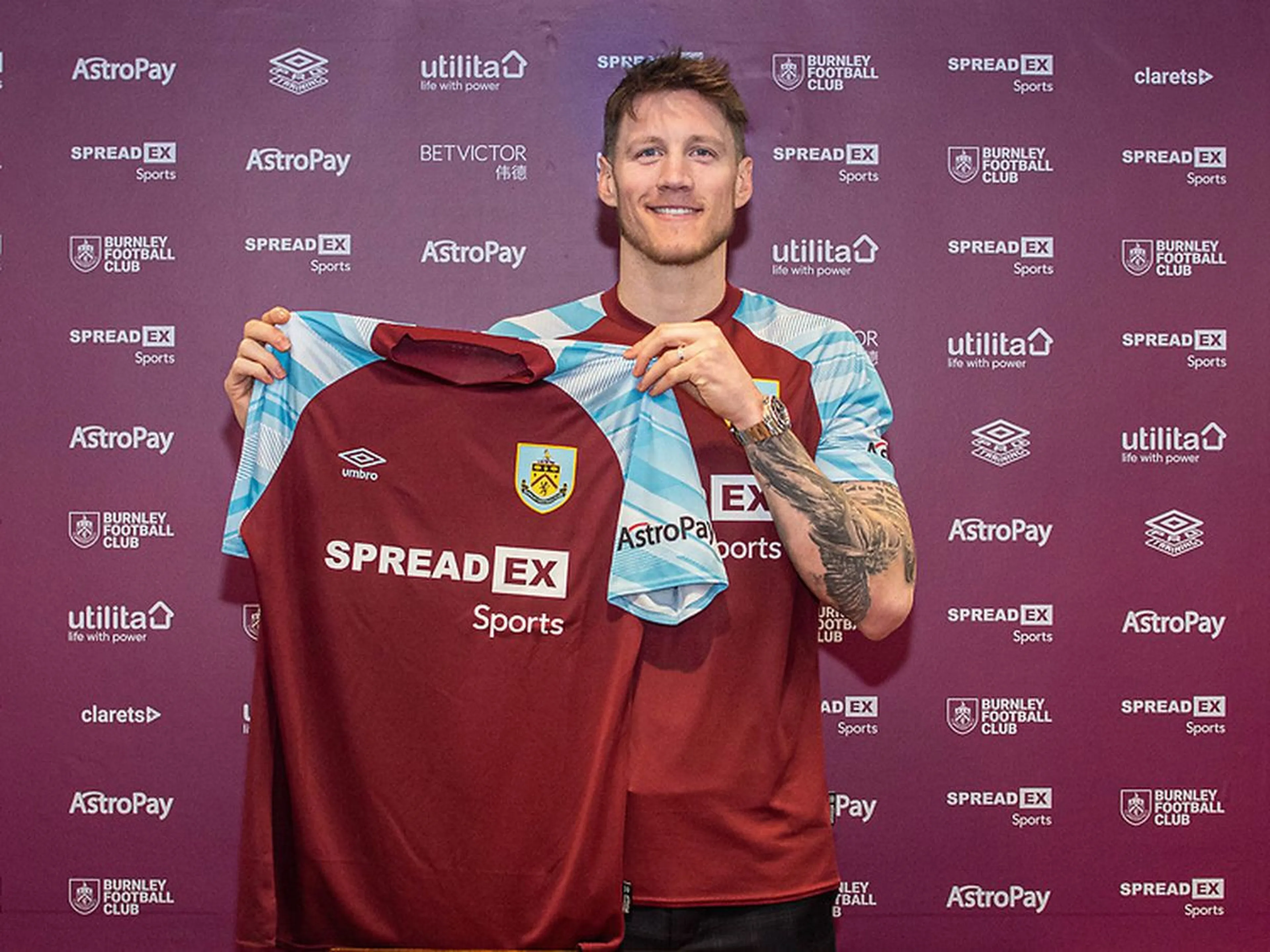 Copertina di L’epico annuncio in stile Jurassic Park di Weghorst al Burnley (VIDEO)