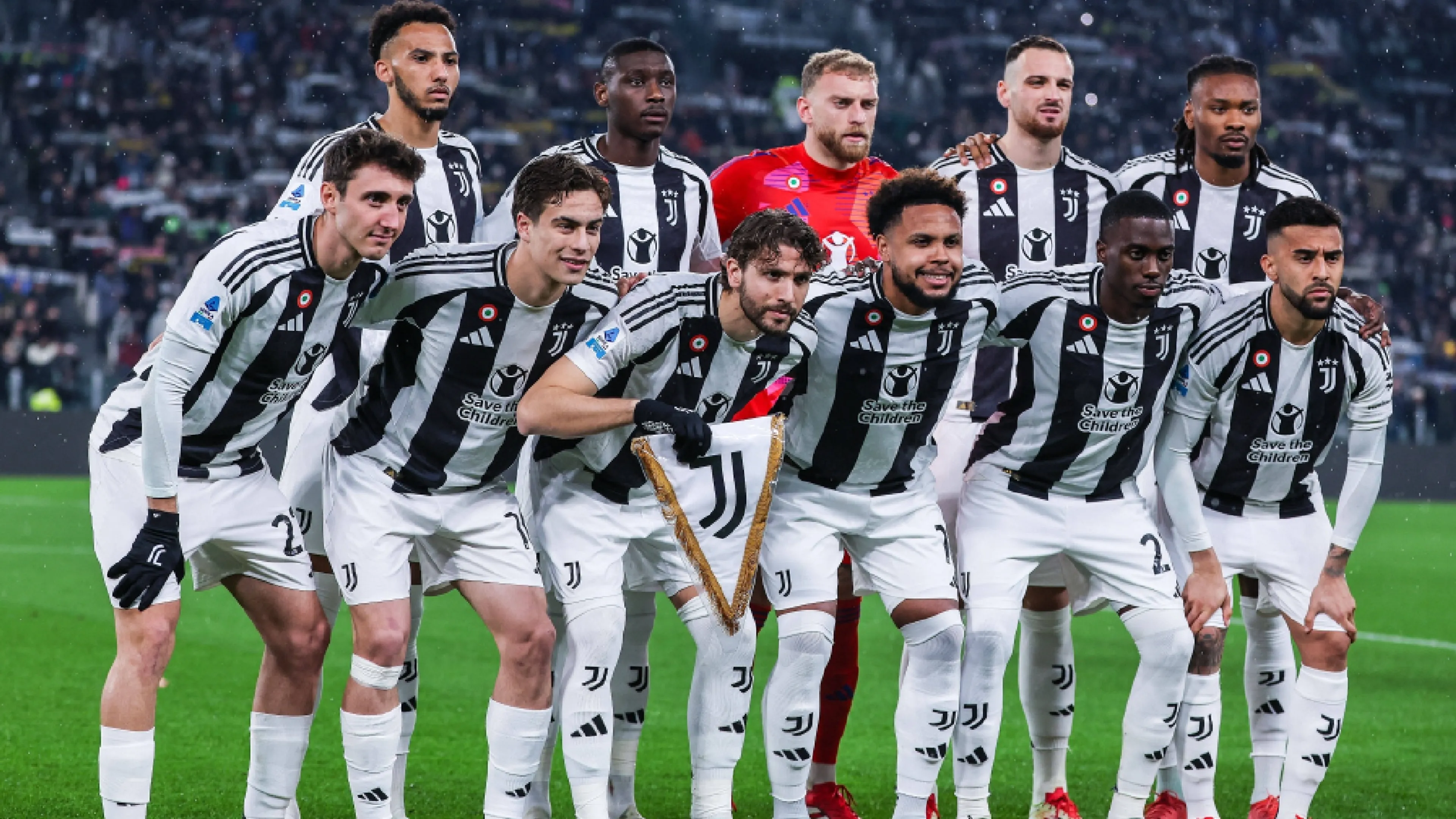 Copertina di Juventus, e se le plusvalenze per il mercato estivo arrivassero dalla cessione di 3 titolari?