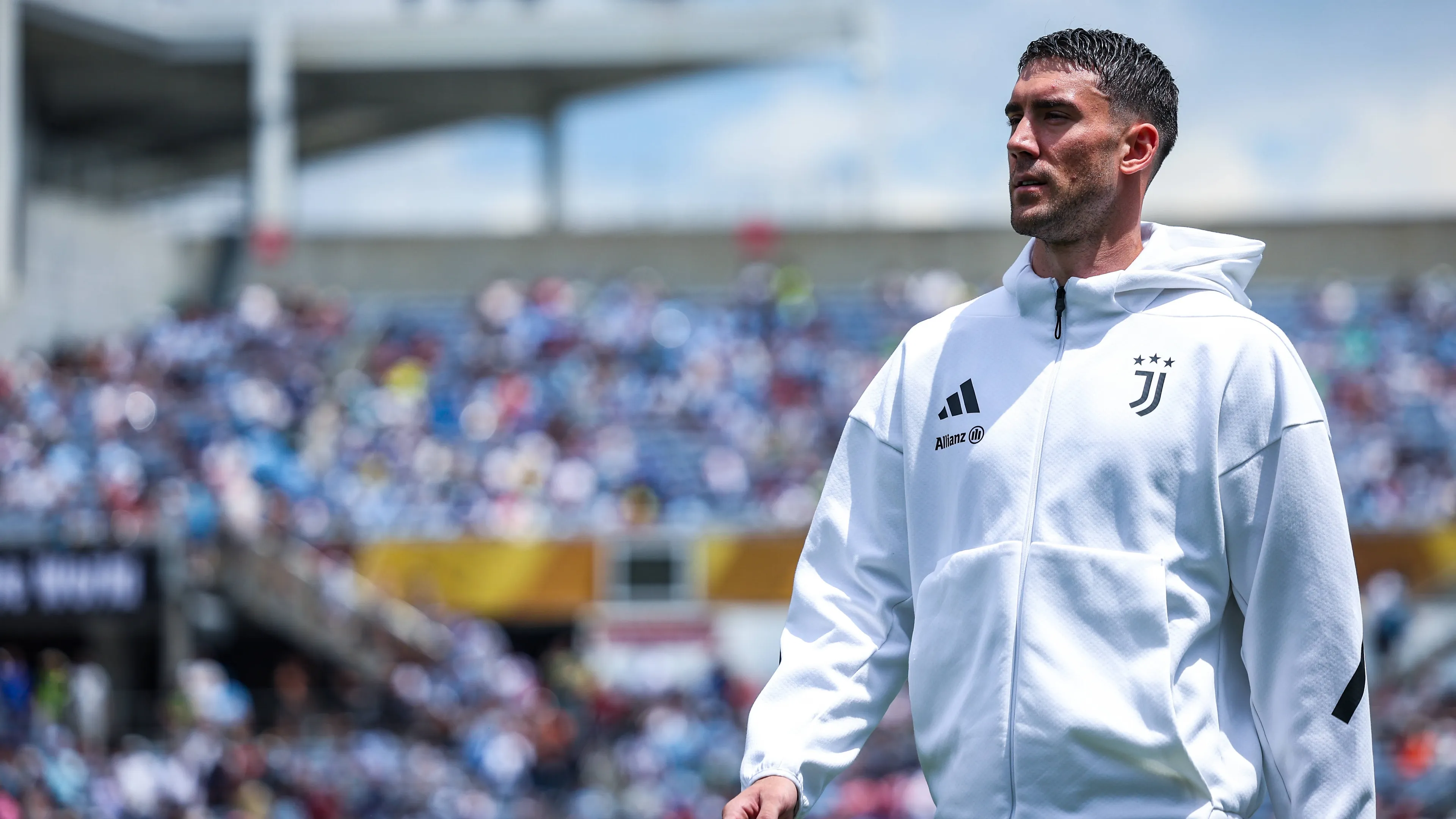 vlahovic in uscita dalla juve