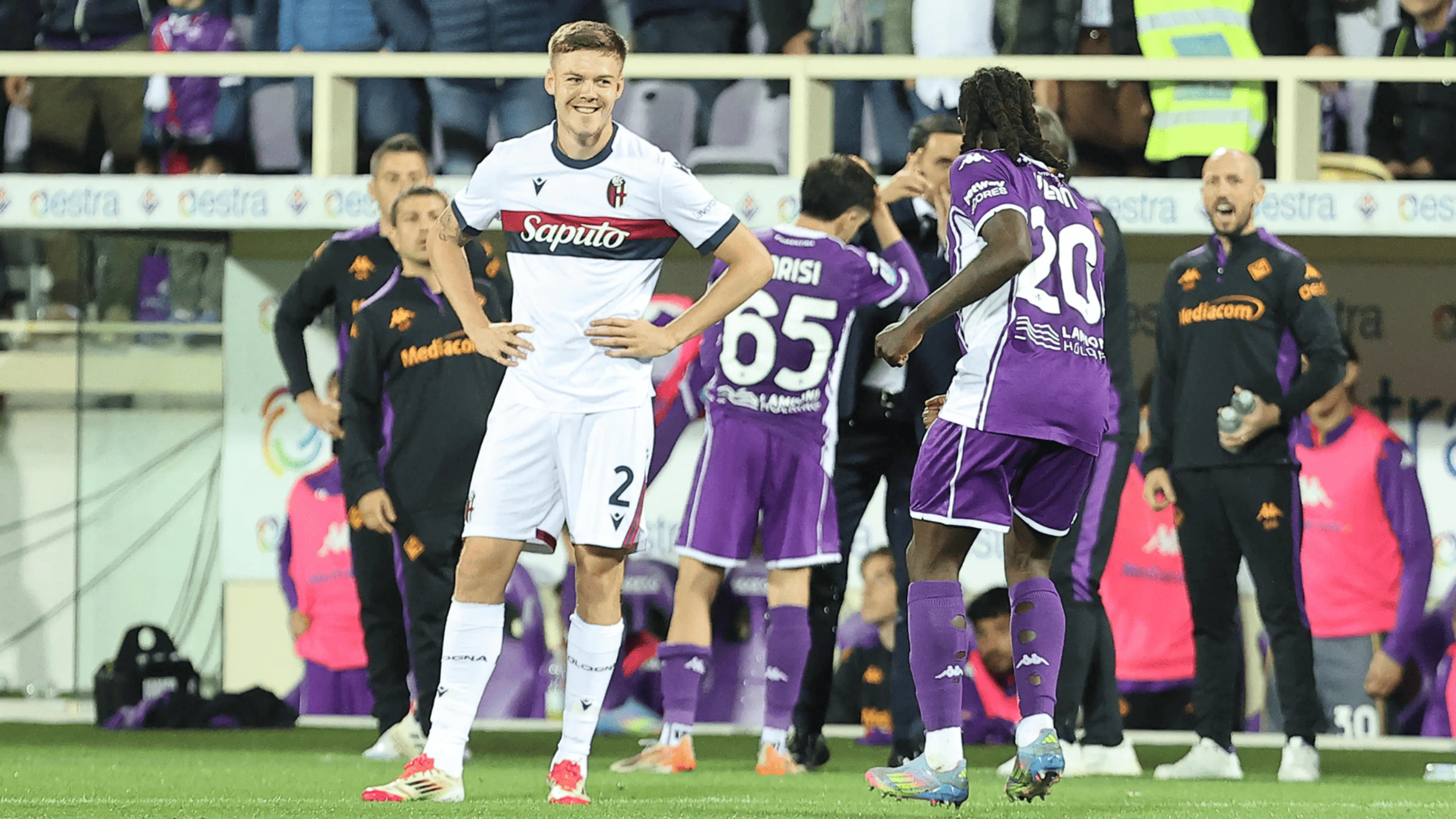 Copertina di Fiorentina-Bologna, vendetta Kean: sfottò ad Holm dopo il gol! (VIDEO)
