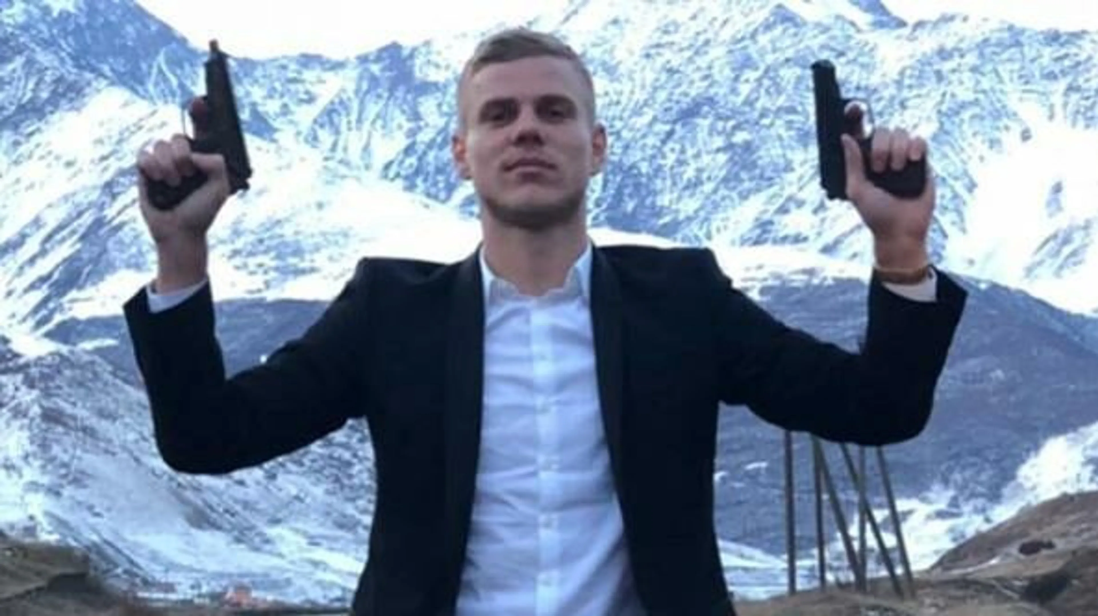 Copertina di Guai russi per Kokorin, assicurazione scaduta e targhe sospette nella sua Lamborghini