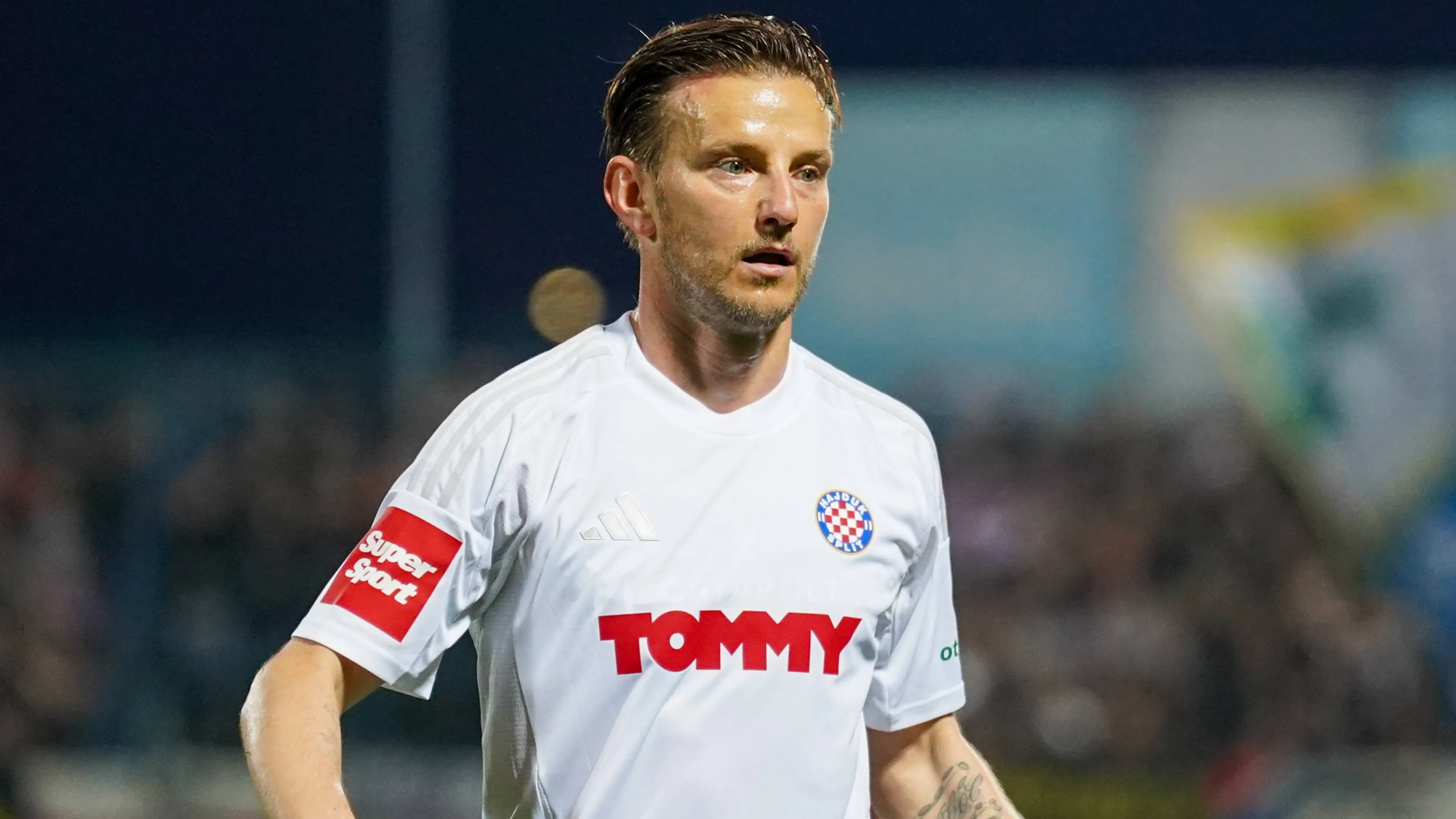 Ivan Rakitic si ritira: il campione croato lascia il calcio a 37 anni