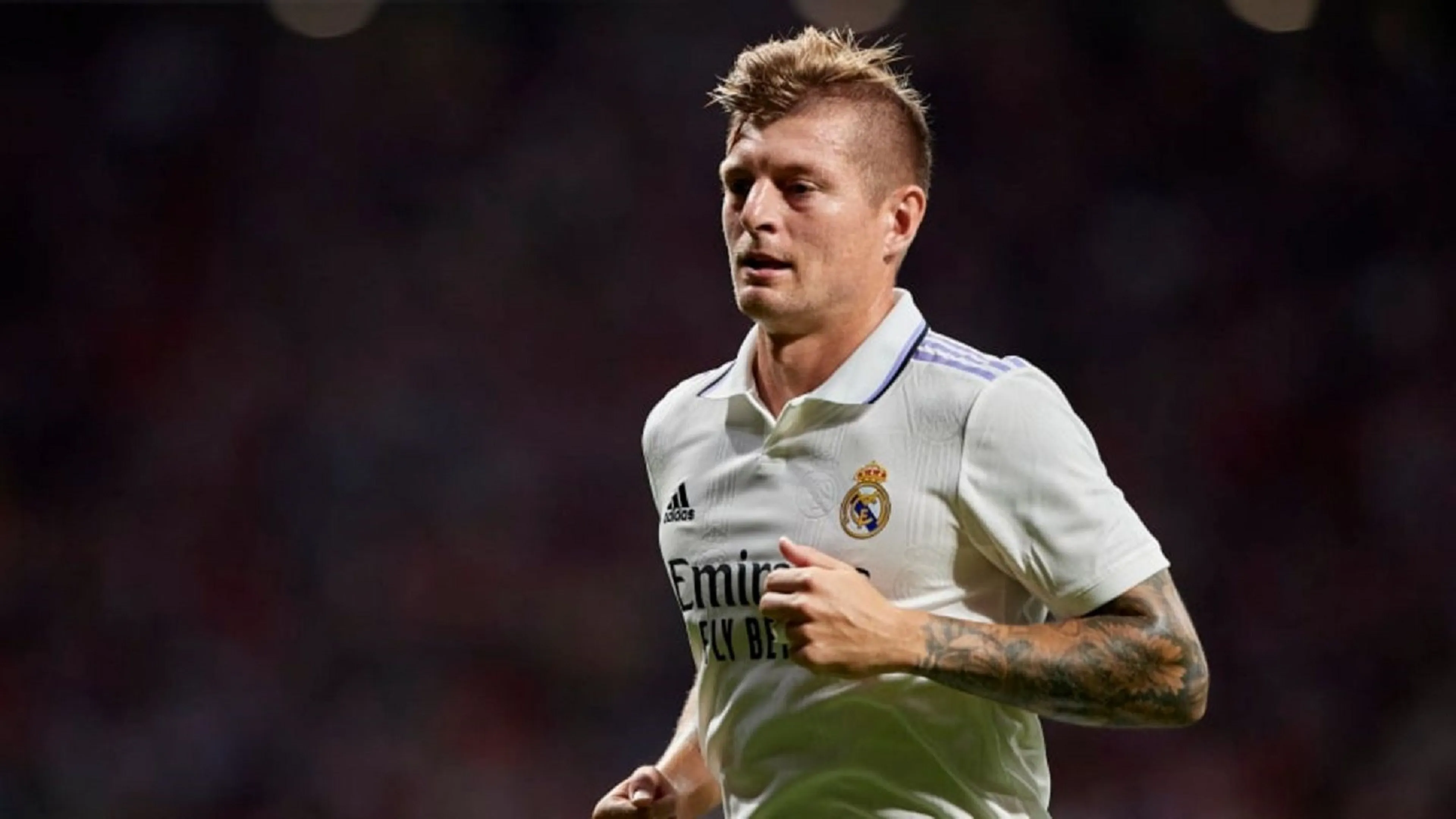 Copertina di Kroos ha un problema con la camiceta del Real Madrid: “È una m***a”