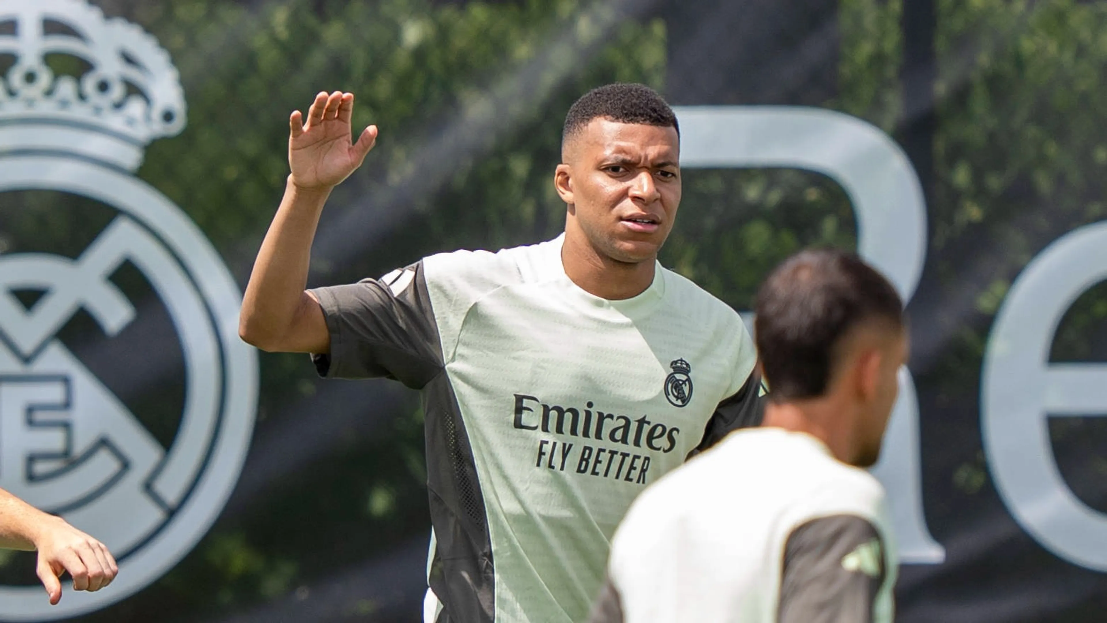 Kylian Mbappé ha perso 5kg a causa di una gastroenterite acuta
