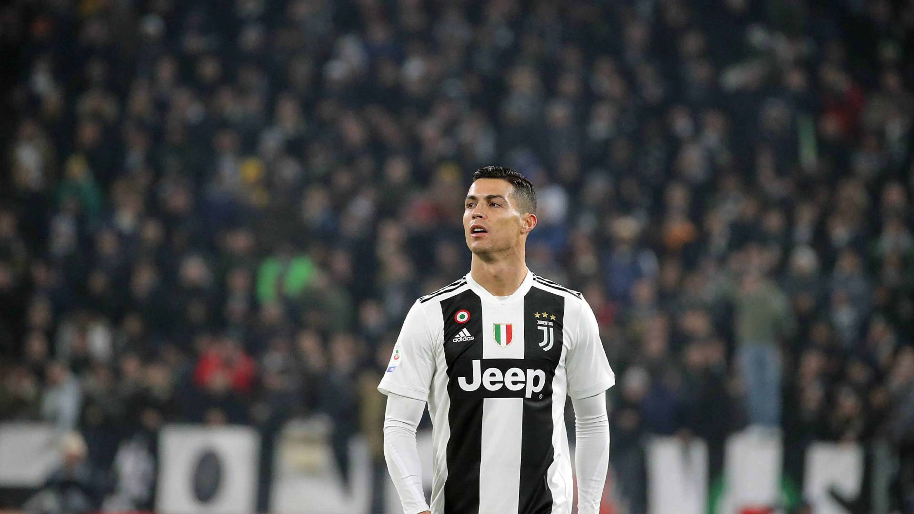 Copertina di Lodo Ronaldo, la Juventus impugna la decisione del collegio arbitrale