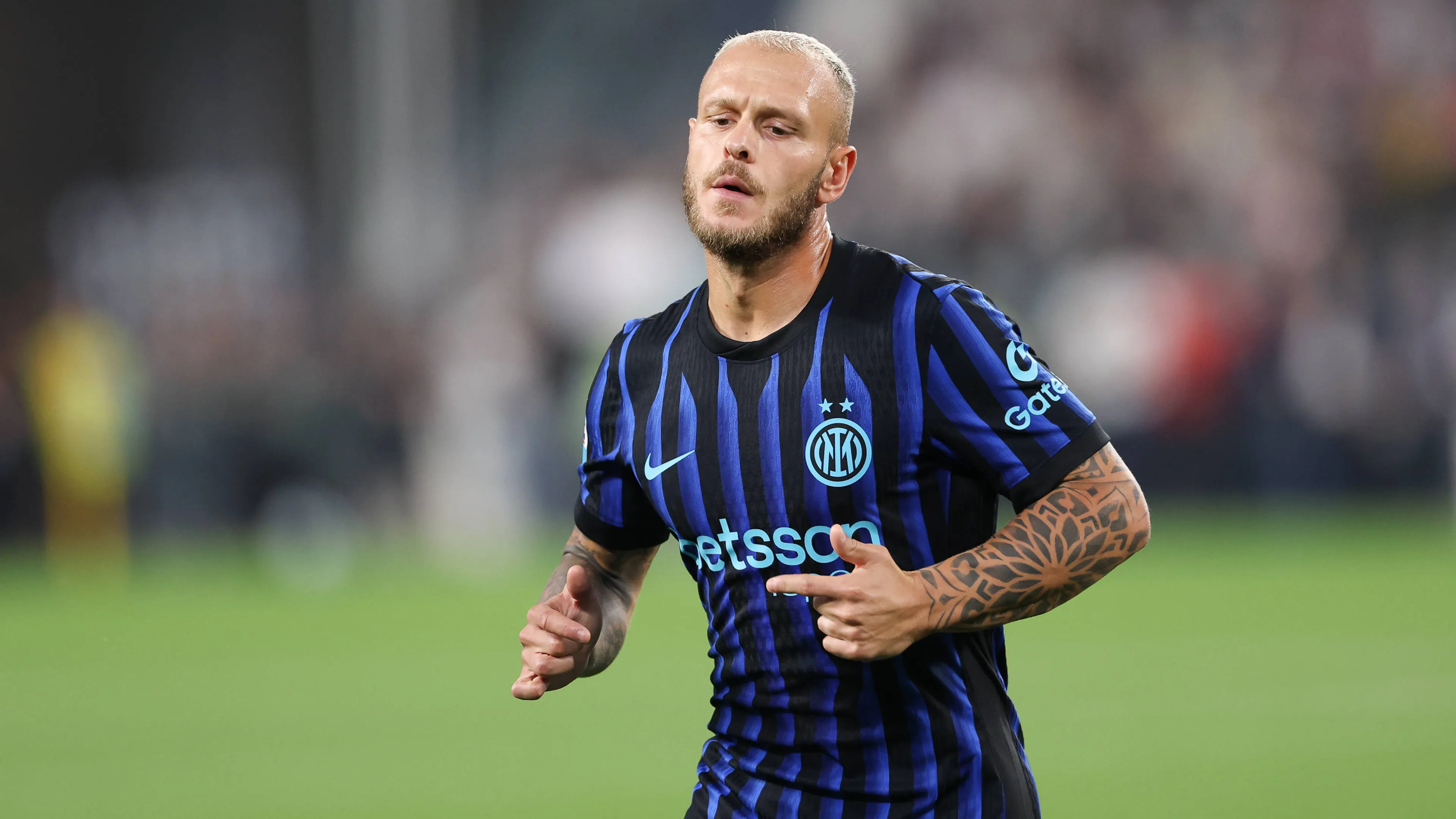 "Puntate Dimarco e vincerete", l'Ajax e il consiglio dell'ex per battere l'Inter