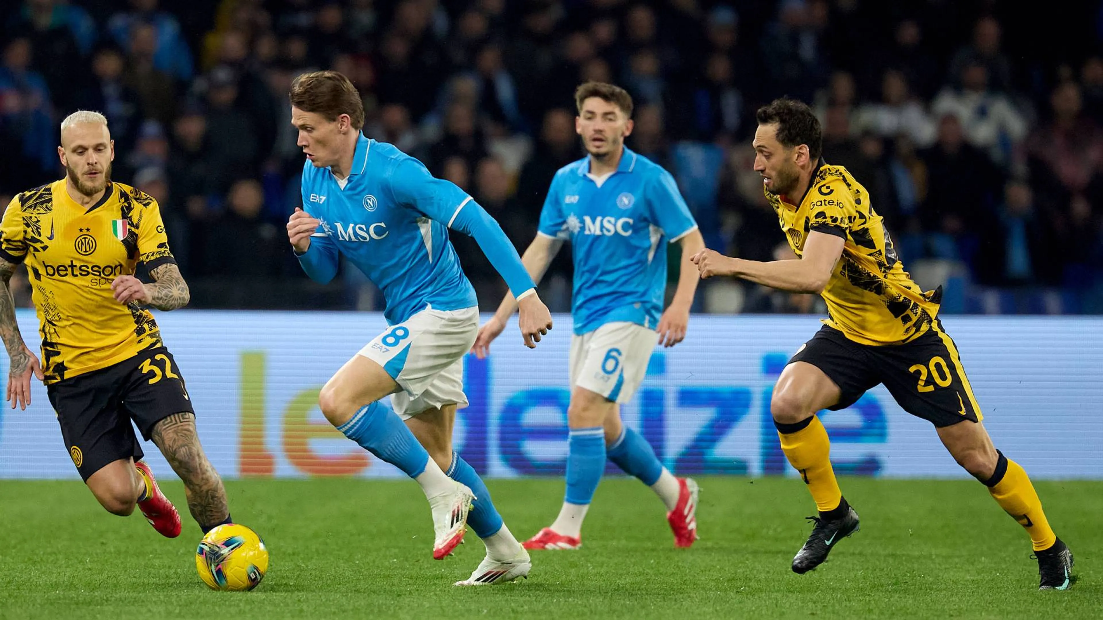 Copertina di MONEYBALL 71 punti per Inter e Napoli: i precedenti nella storia delle squadre a pari punti