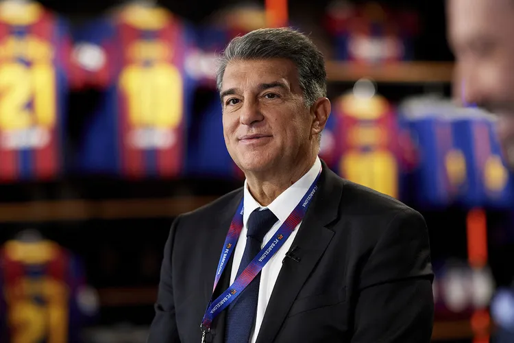 /images/l/a/p/laporta-1.jpg
