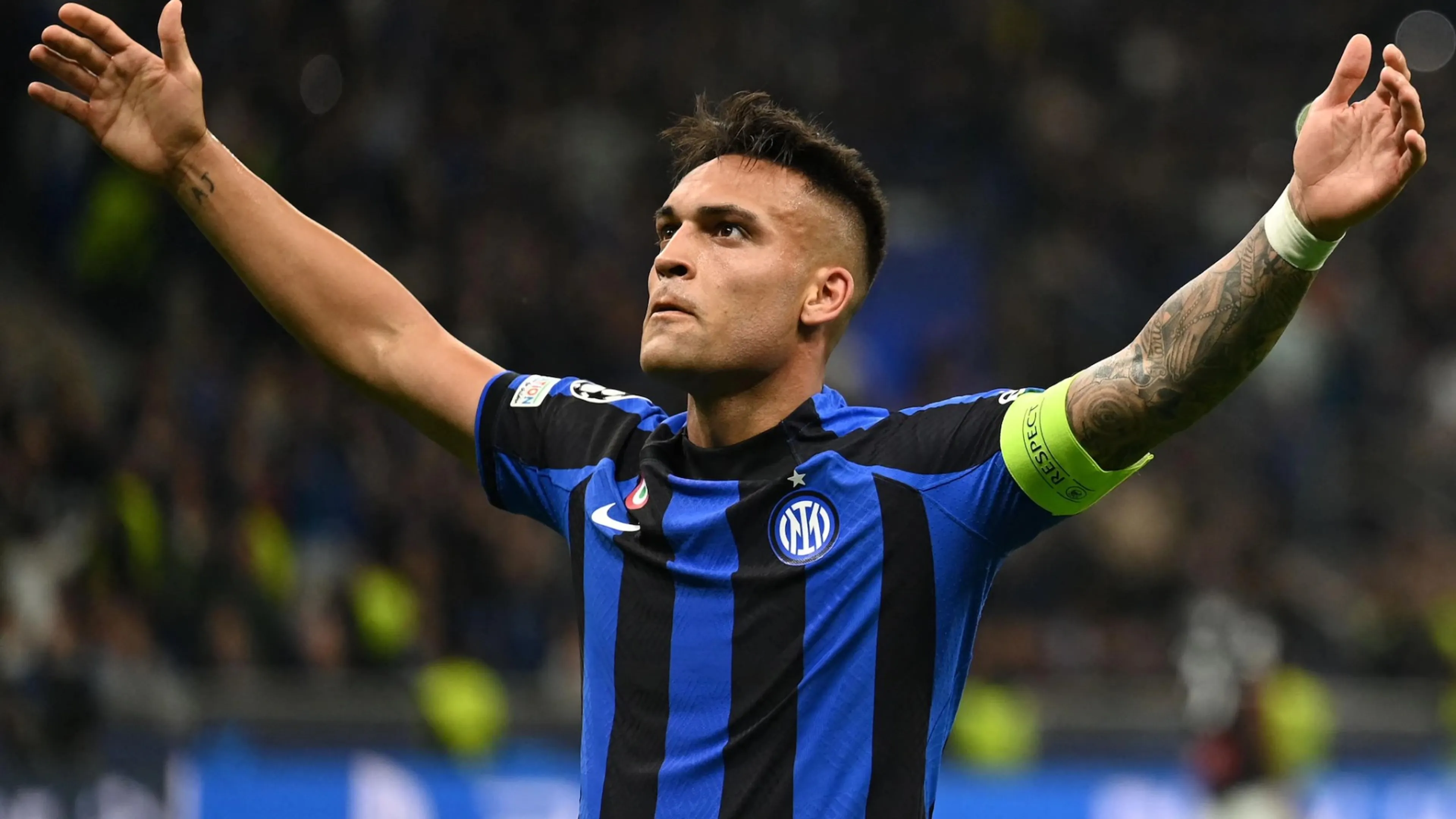 Copertina di Lautaro sul 'tradimento' di Lukaku: "Che delusione, l'ho chiamato e non ha neanche risposto"