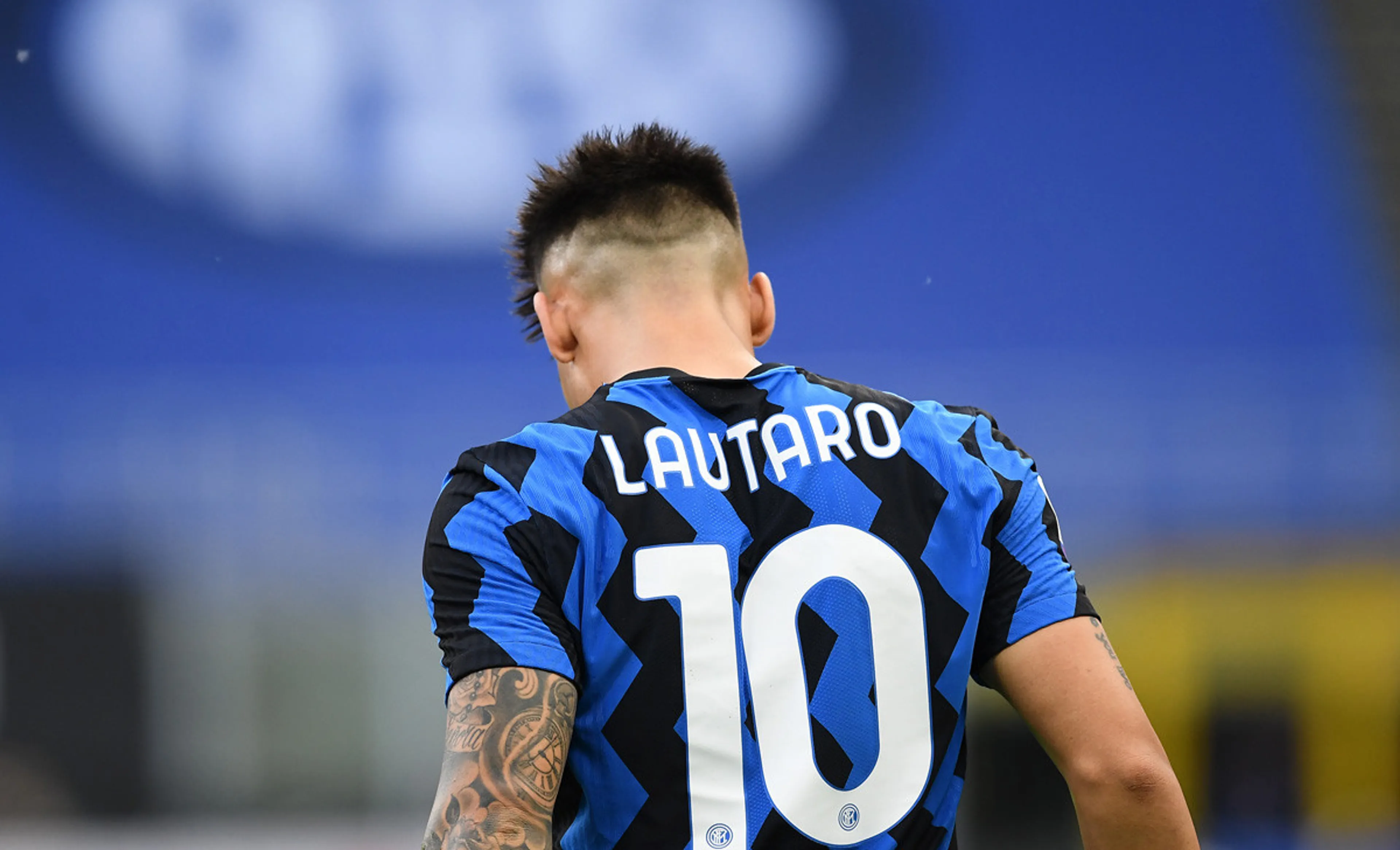 Copertina di Dall’Inghilterra sicuri: Inter pronta a cedere anche Lautaro. I tifosi tremano