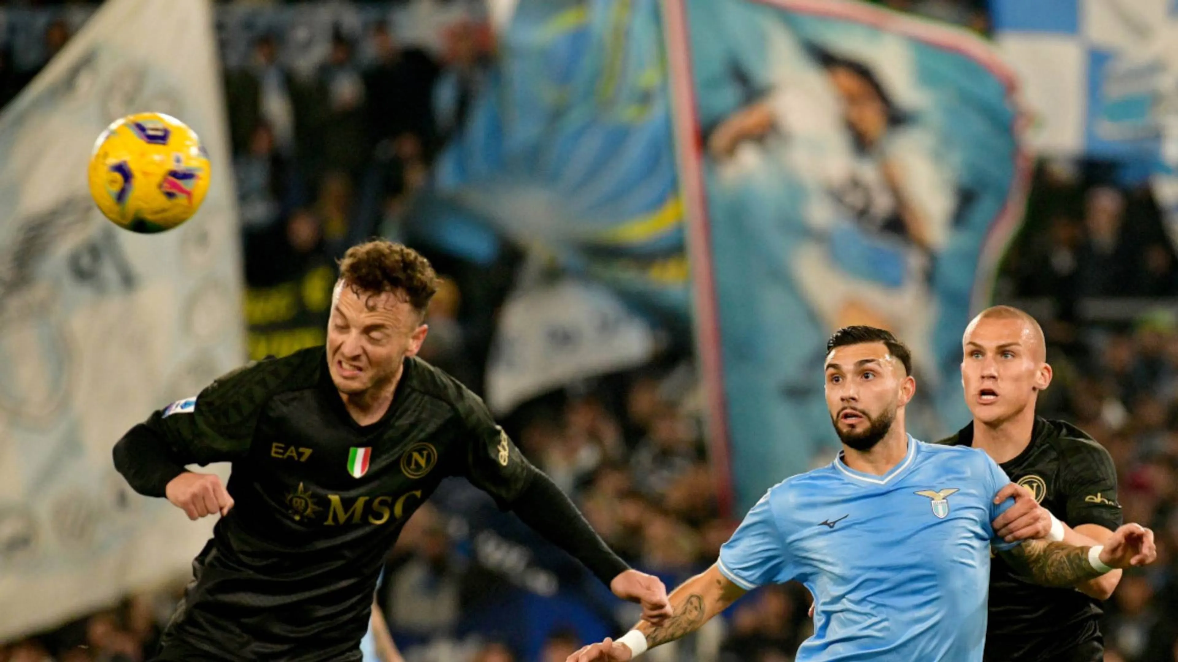Copertina di Lazio-Napoli 0-0: i biancocelesti ci provano ma Ostigard salva due volte gli azzurri