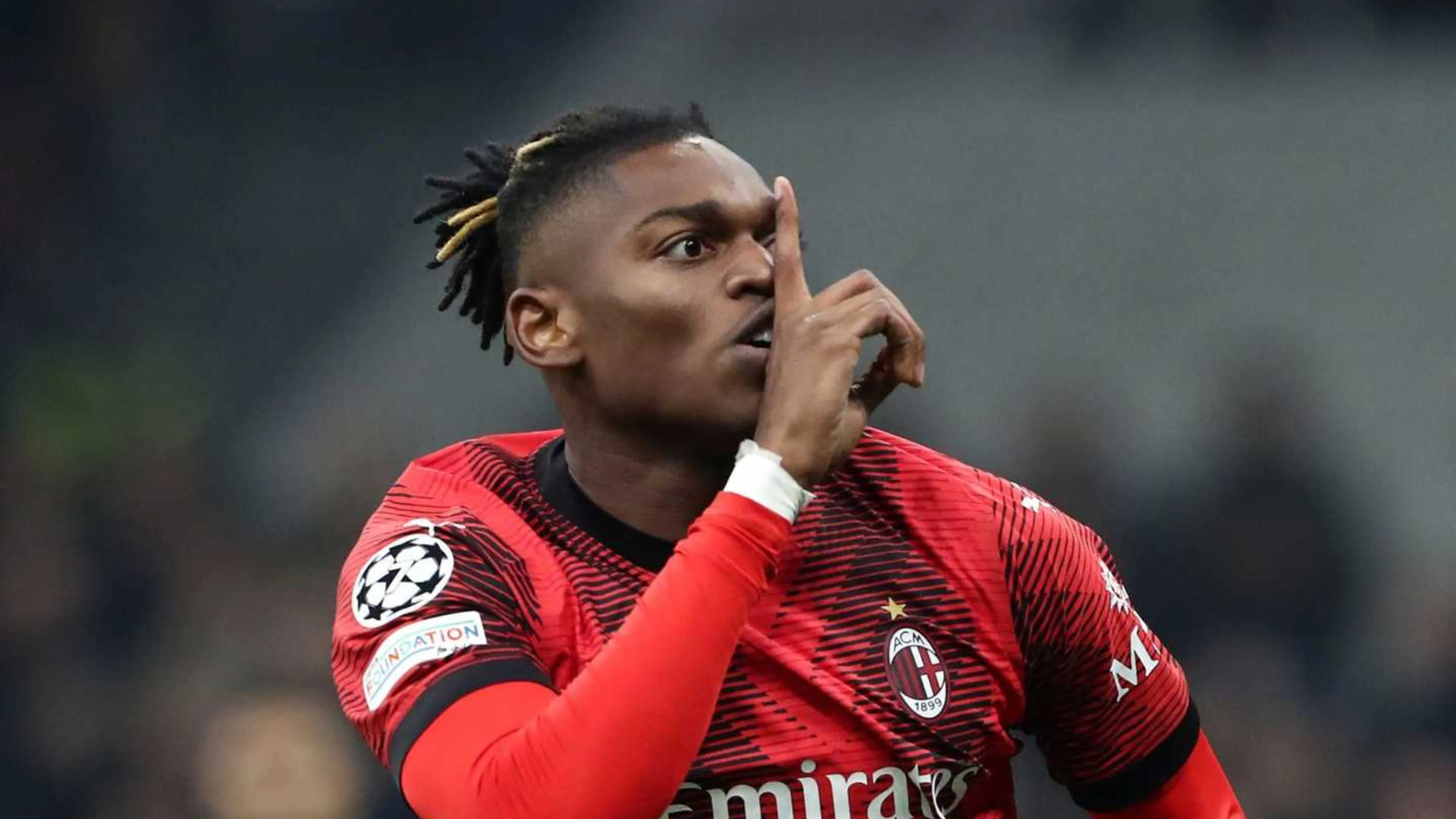Copertina di Capello, stilettata a Leao: "Lavori sul campo invece di passare ore a registrare disco rap"
