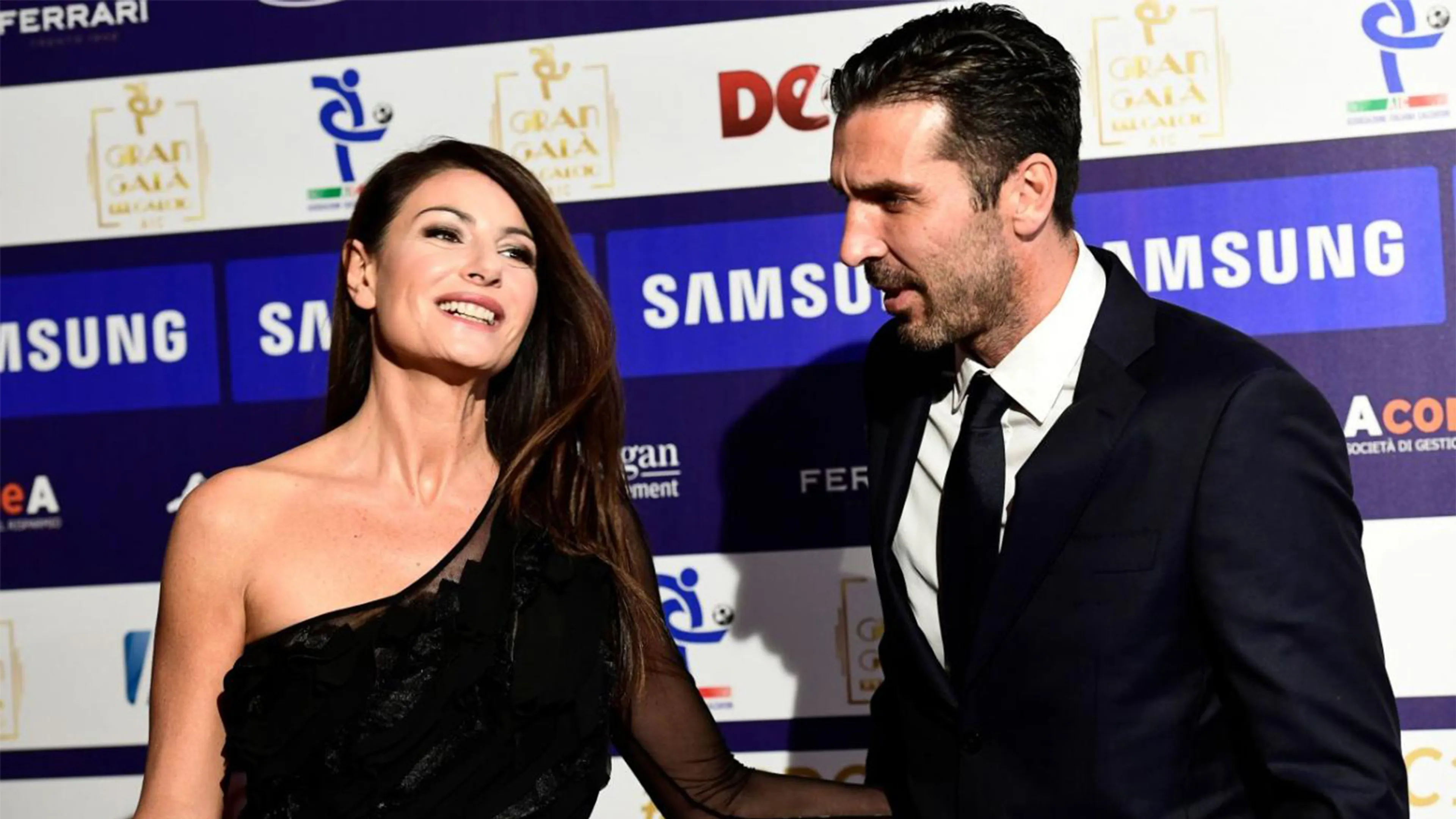 Copertina di Le confessioni di Ilaria D'amico: dallo "shock" in Rai alla proposta di matrimonio di Buffon