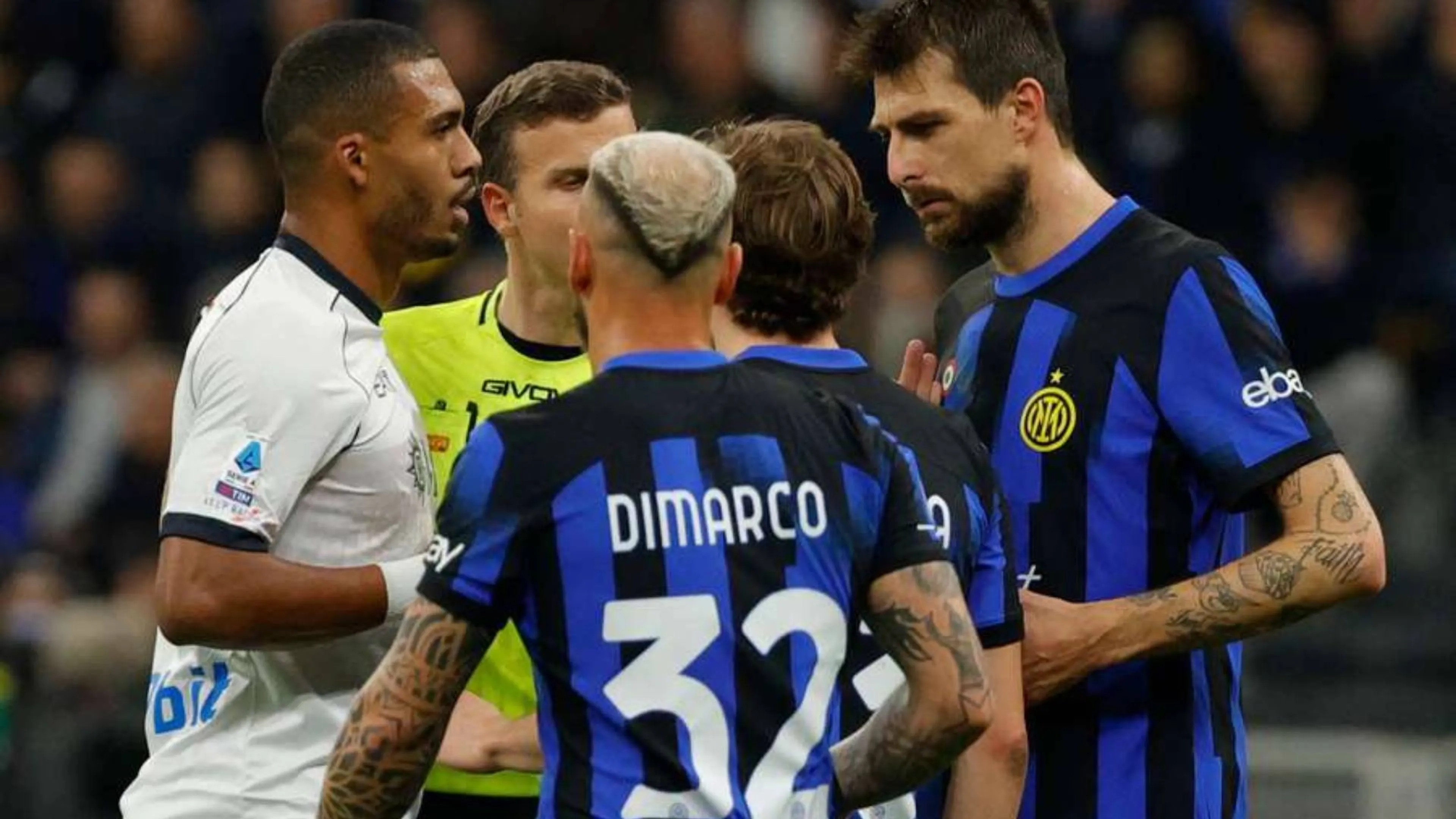 Copertina di Acerbi-Juan Jesus, Biasin sul nerazzurro: "Si prenda le sue responsabilità"