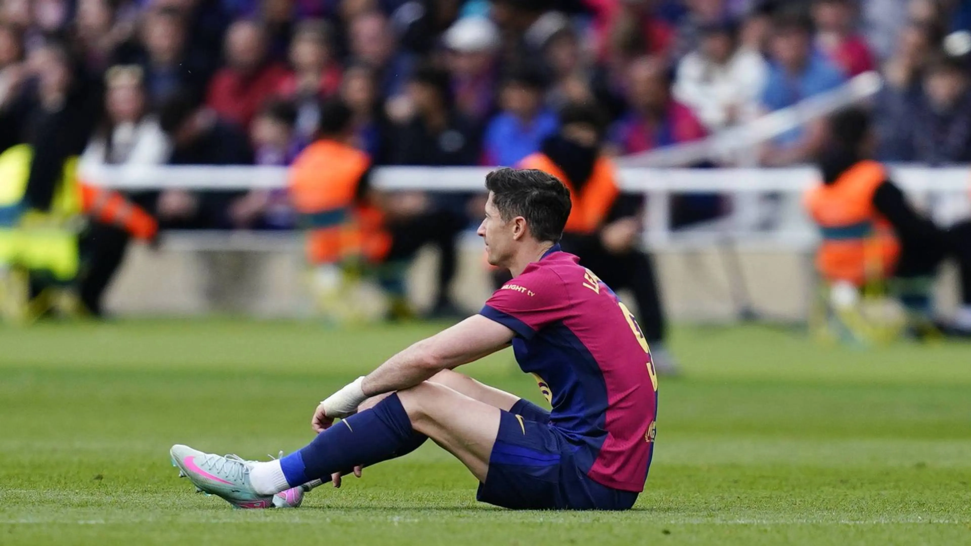 Copertina di Ahi Barcellona, Lewandowski va ko: Inter a rischio?