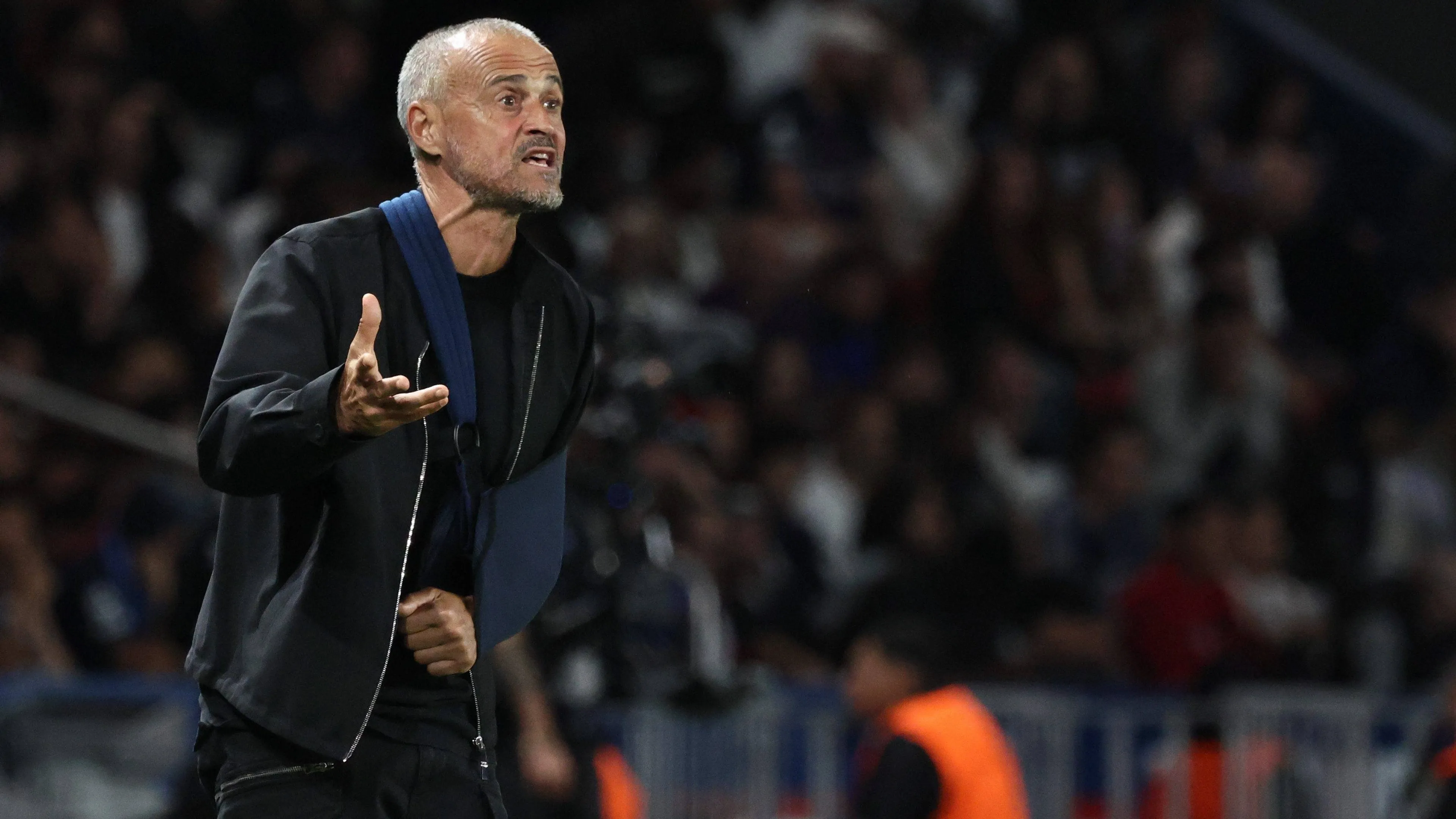 Pallone d'Oro, bufera in Francia: il Psg giocherà a Marsiglia stasera durante la cerimonia