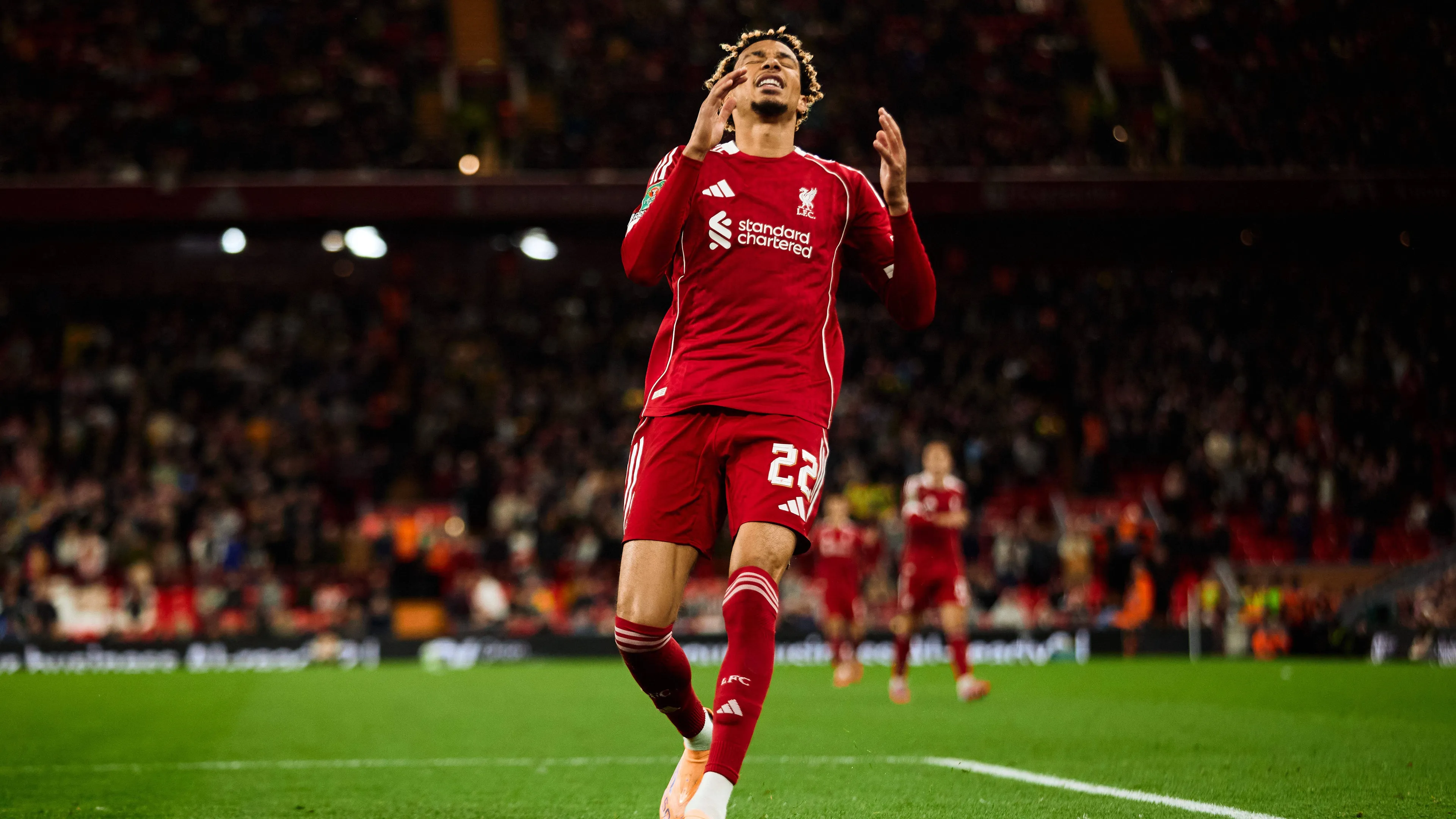Liverpool, Ekitike: l'espulsione costa cara. Punizione esemplare in vista?