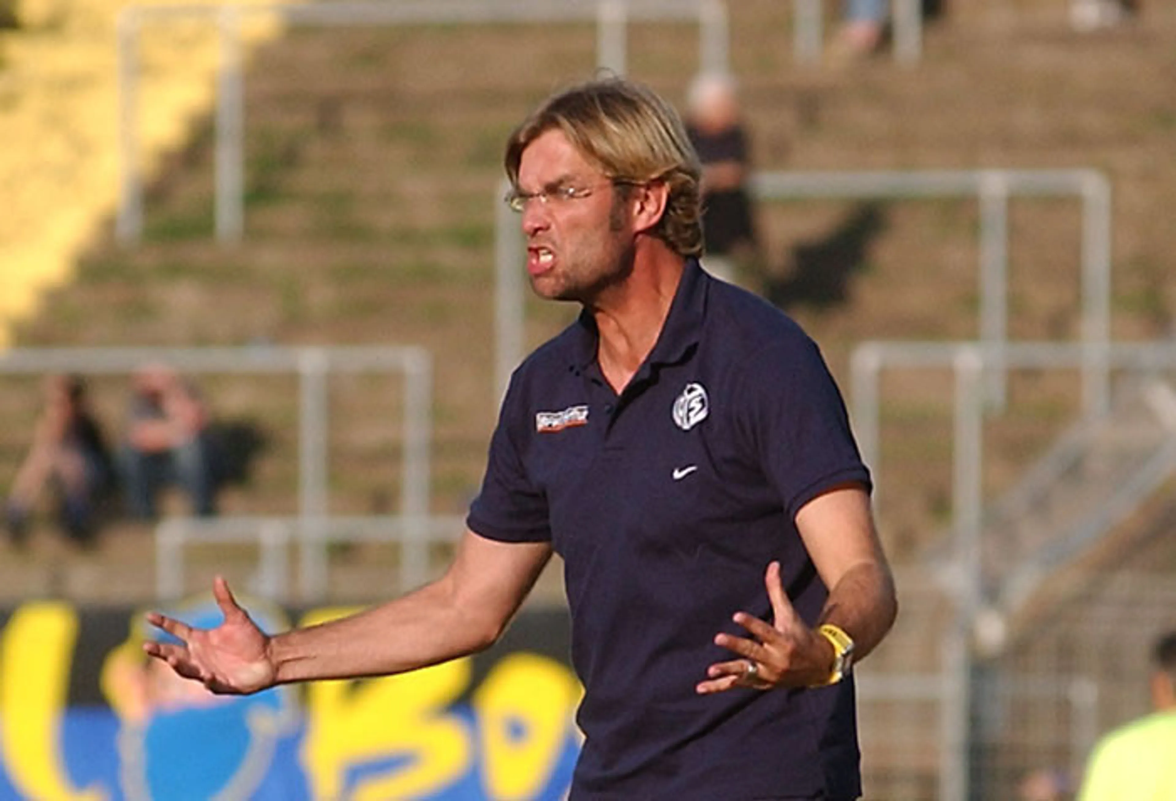 Copertina di McAteer avvisa: “Il Liverpool stressa Klopp. Temo per lui”