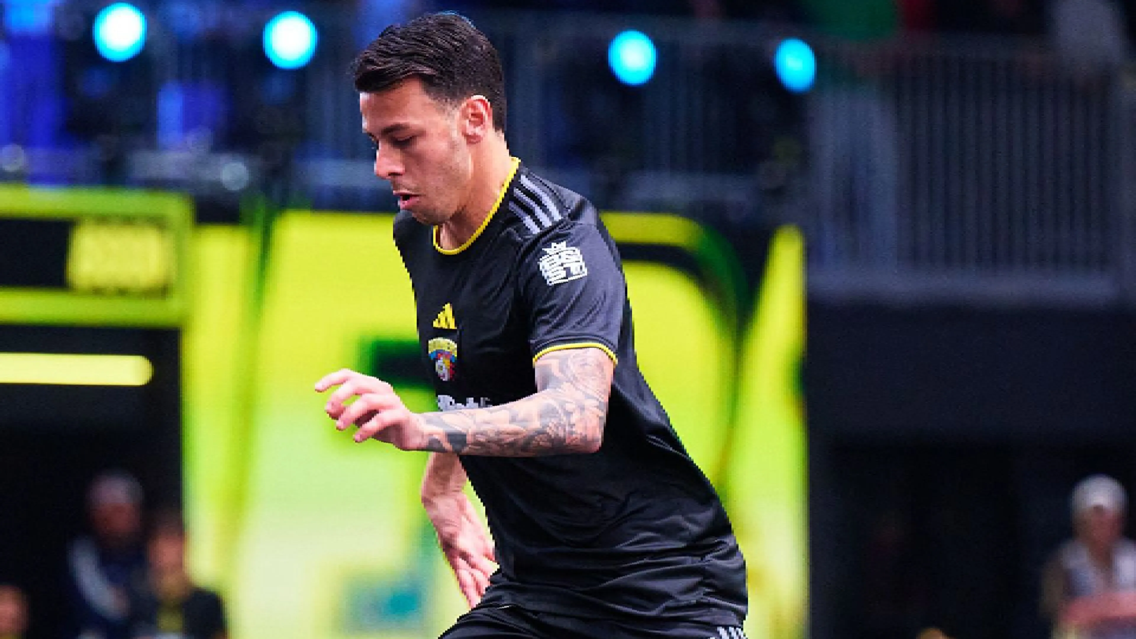 Copertina di Lo Faso: "De Zerbi è maniacale: una volta ci fece allenare al buio. Coi Boomers vogliamo vincere la Kings League. Fedez è fantastico!"