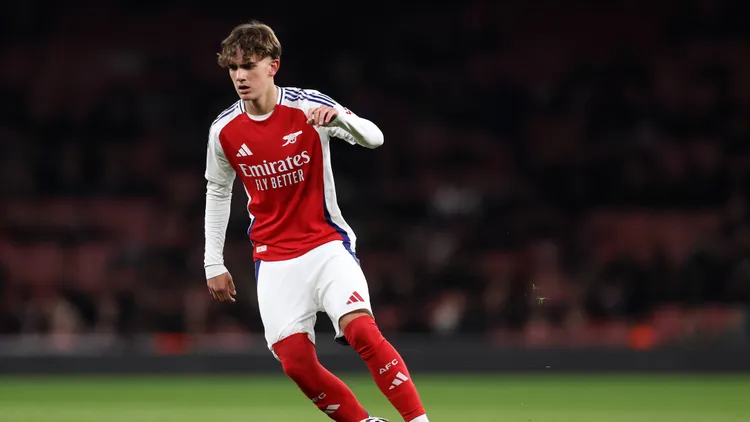 /images/l/o/n/london-england-28th-february-2025-max-dowman-of-arsenal-during-the-arsenal-u18-vs-manchester-united-manu-u18-fa-youth-cup-quarter-final-match-at-the-emirates-stadium-london-picture-credit-should-read-david-klein-sportimage-editorial-use-only-no-use-with-unauthorised-audio-video-data-fixture-lists-club-league-logos-or-live-services-online-in-match-use-limited-to-120-images-no-video-emulation-no-use-in-betting-games-or-single-club-league-player-publications-spi017dkarsenalu18manutdu18-spi-3715-0017jpg_1753732419087.jpg