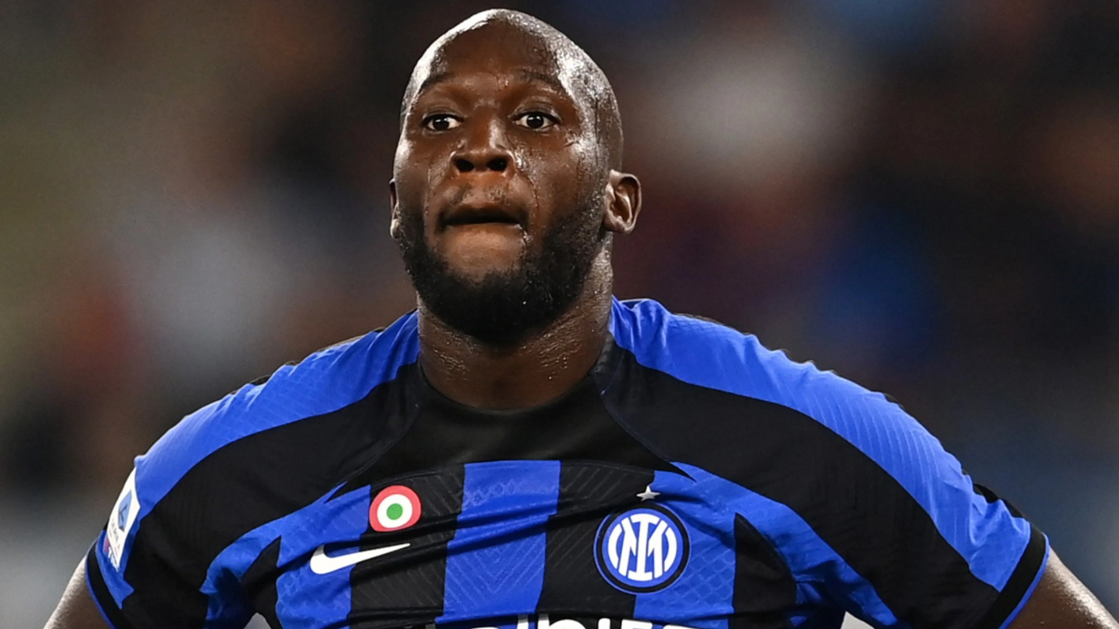 Copertina di "Lukaku è indifendibile, non si torna indietro". Durissimo attacco di Bergomi al belga