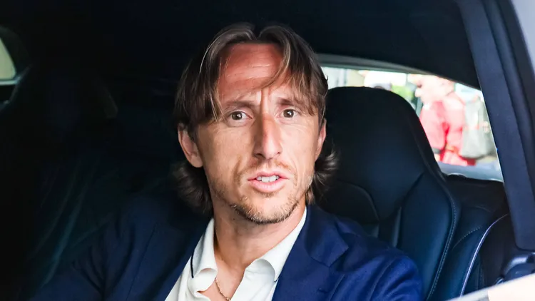 /images/l/u/k/luka-modri-at-casa-milan-for-the-contract-signing-with-ac-milan-luka-modric-arrives-at-casa-milan-for-the-contract-signing-with-ac-milan-in-milan-italy-on-july-14-2025-milan-italy-copyright-xalessandroxbremecx-originalfilenamebremec-lukamodr250714npqsvjpgjpg_1752604545435.jpg