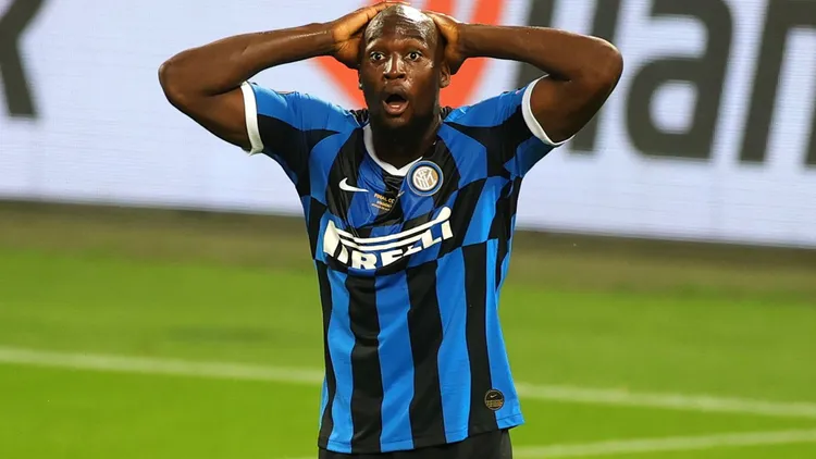 /images/l/u/k/lukaku-fifa-21.jpg