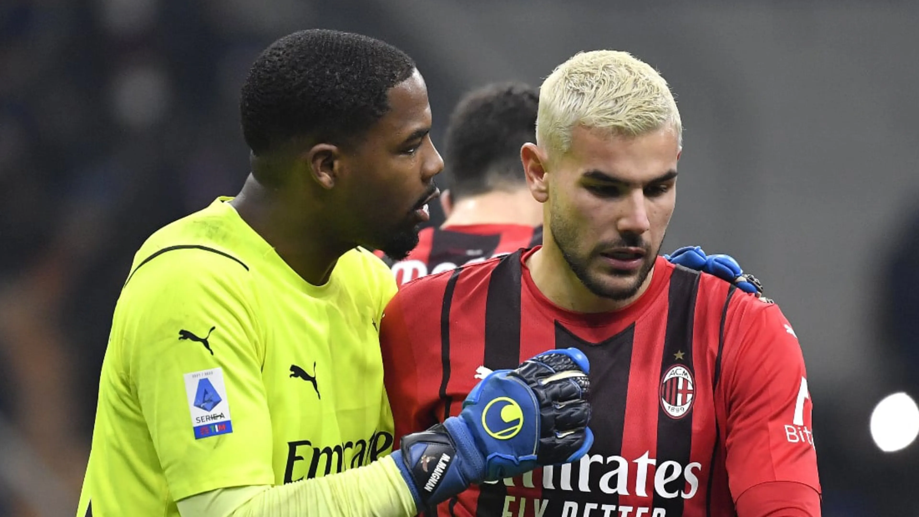 Copertina di Giroud, Maignan e Theo infortunati. Milanisti allarmati: "Diteci la verità!"