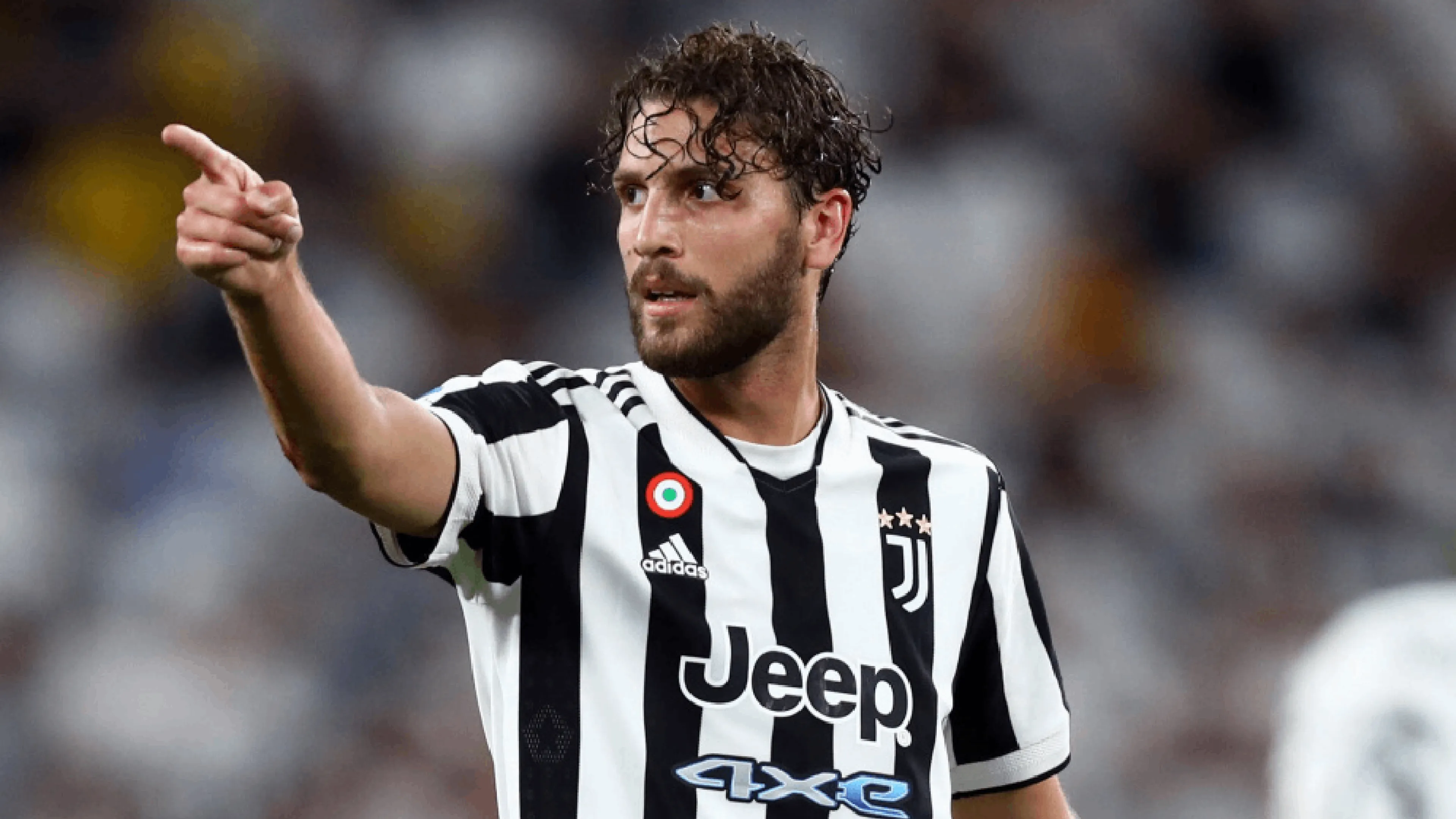 Copertina di Locatelli trascina la squadra sotto la curva: pioggia di fischi e contestazione dei tifosi