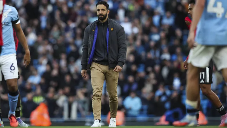 /images/m/a/n/manchester-city-3-manchester-united-manu-3-140925-manchester-city-3-manchester-united-3-fa-premier-league-rben-amorim-copyright-xbradleyxormesherx-nintchdbpict001023388725jpg_1758203153504.jpg