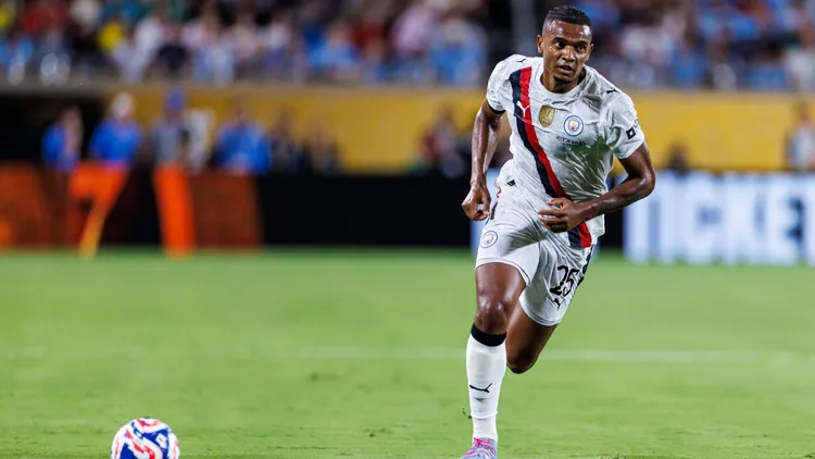 /images/m/a/n/manchester-city-fc-v-al-hilal-fifa-club-world-cup-2025-round-of-16-orlando-florida-june-30-manuel-akanji-of-manchester-city-during-the-fifa-club-world-cup-2025-match-between-manchester-city-and-al-hilal-at-camping-world-stadium-orlando-camping-world-stadium-florida-united-states-copyright-xlatinxsportximagesxjpg_1755706053665.jpg