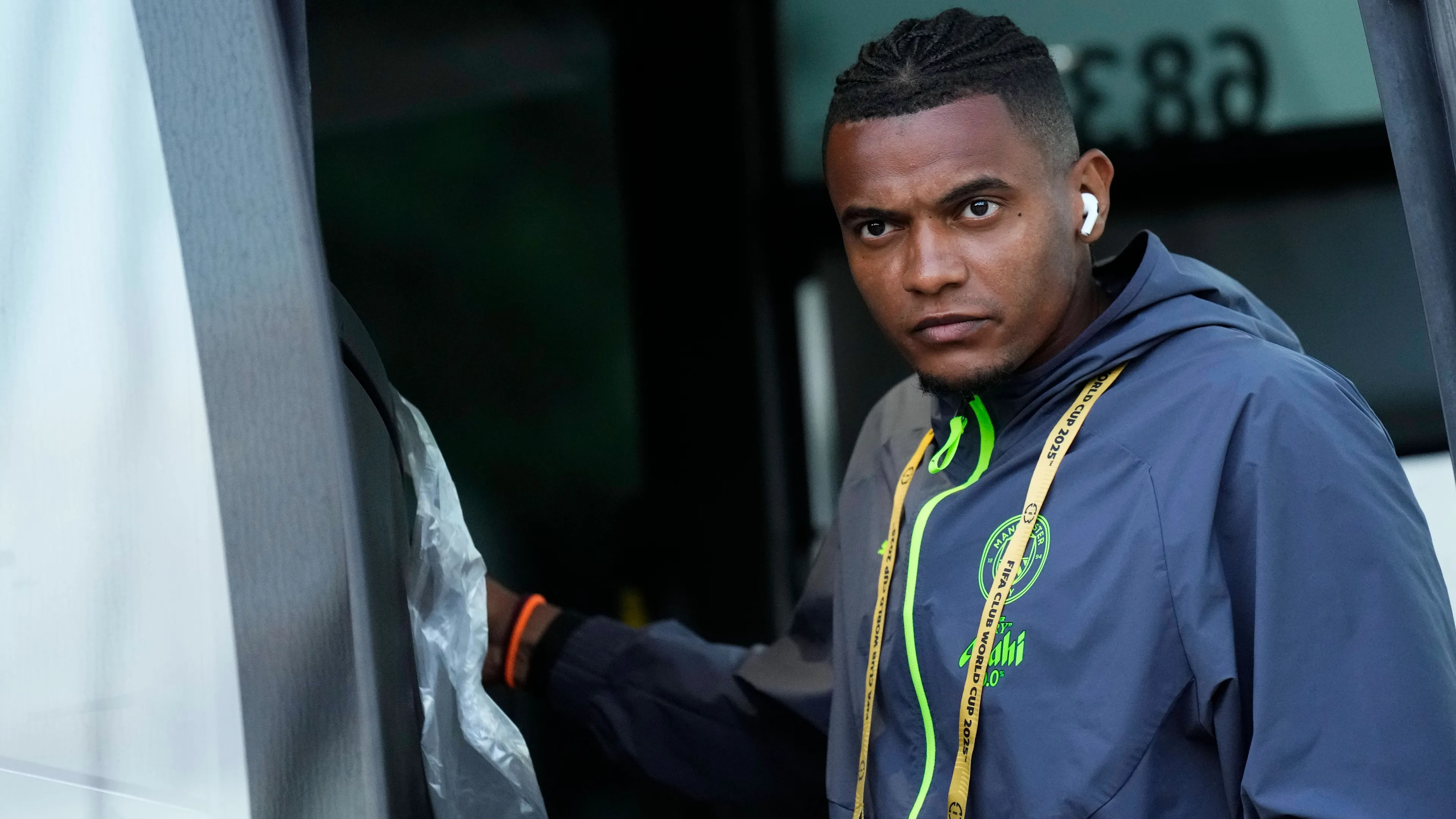 Akanji Inter