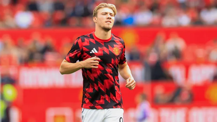 /images/m/a/n/manchester-united-manu-v-fiorentina-pre-season-friendly-09-08-2025-rasmus-hojlund-9-of-manchester-united-during-the-warm-up-ahead-of-the-pre-season-friendly-match-between-manchester-united-and-fiorentina-at-old-trafford-manchester-england-on-9-august-2025-manchester-old-trafford-greater-manchester-england-editorial-use-only-copyright-xconorxmolloyx-psi-22527-0108jpg_1755000039150.jpg