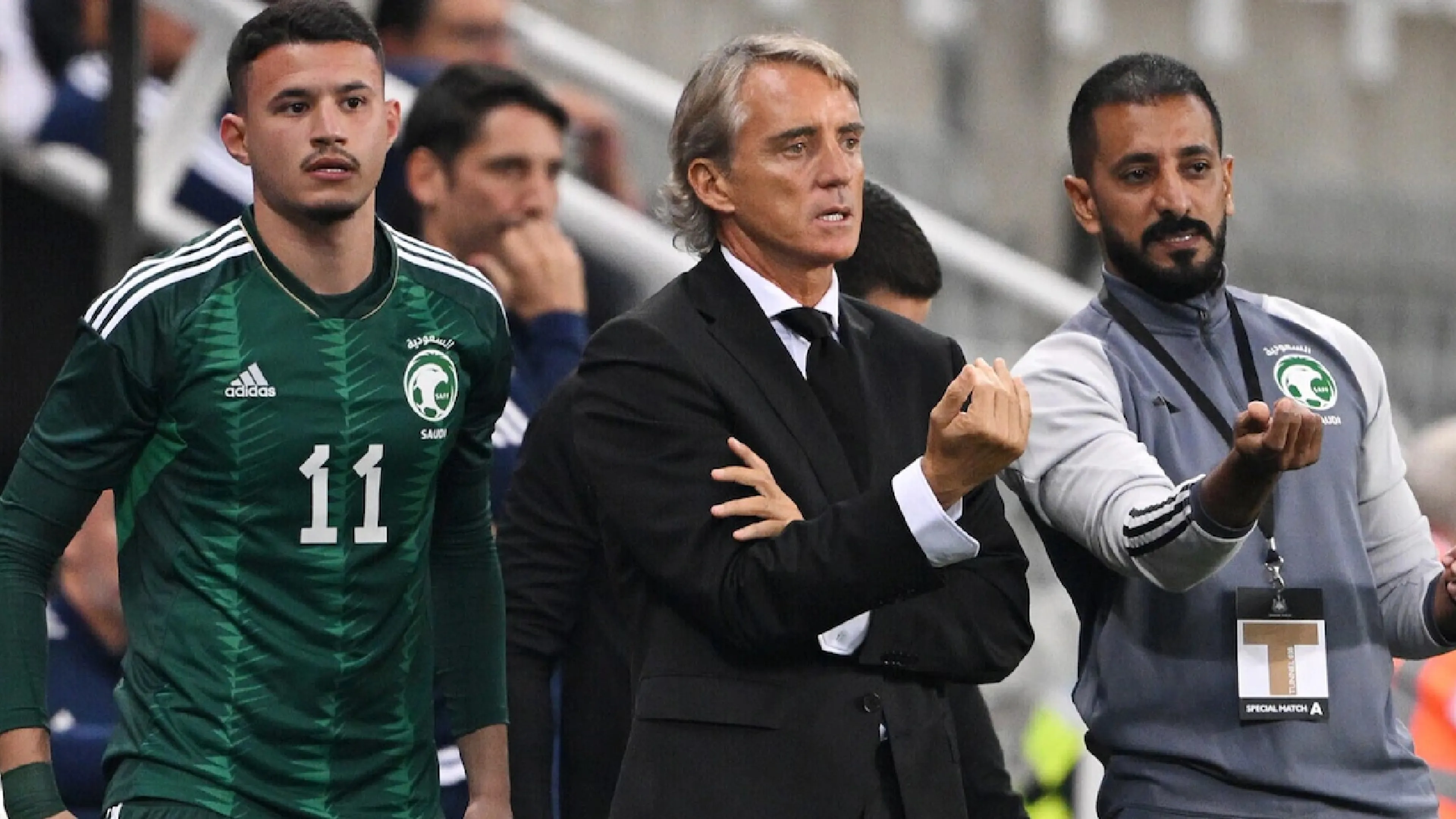 Copertina di Flop Mancini, eliminazione agli ottavi e duro litigio con l'arbitro