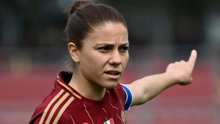 /images/m/a/n/manuela-giugliano-of-as-roma-gestures-during-the-women-s-serie-a-2024-2025-play-off-football-match-between-as-roma-and-juventus-fc-at-tre-fontane-stadium-in-roma-italy-april-13-2025-andreaxstacciolijpg_1752008916452.jpg