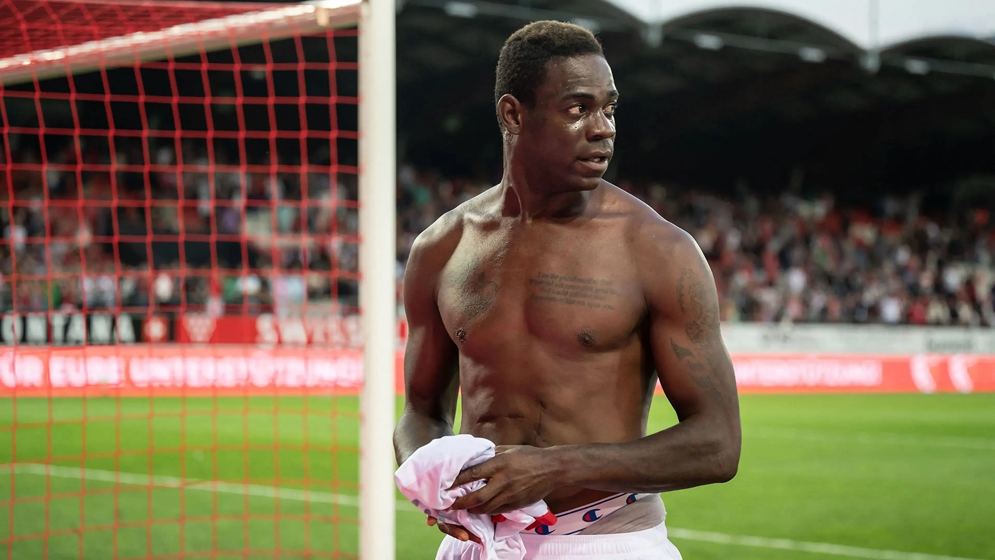 Copertina di Incredibile Balotelli! Vuole la Serie A e si propone al Cagliari