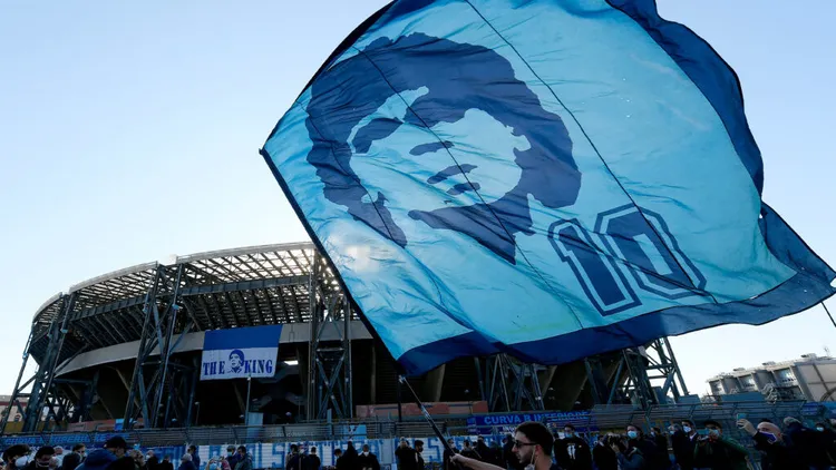 /images/m/a/r/maradona-napoli-1024x576.jpg