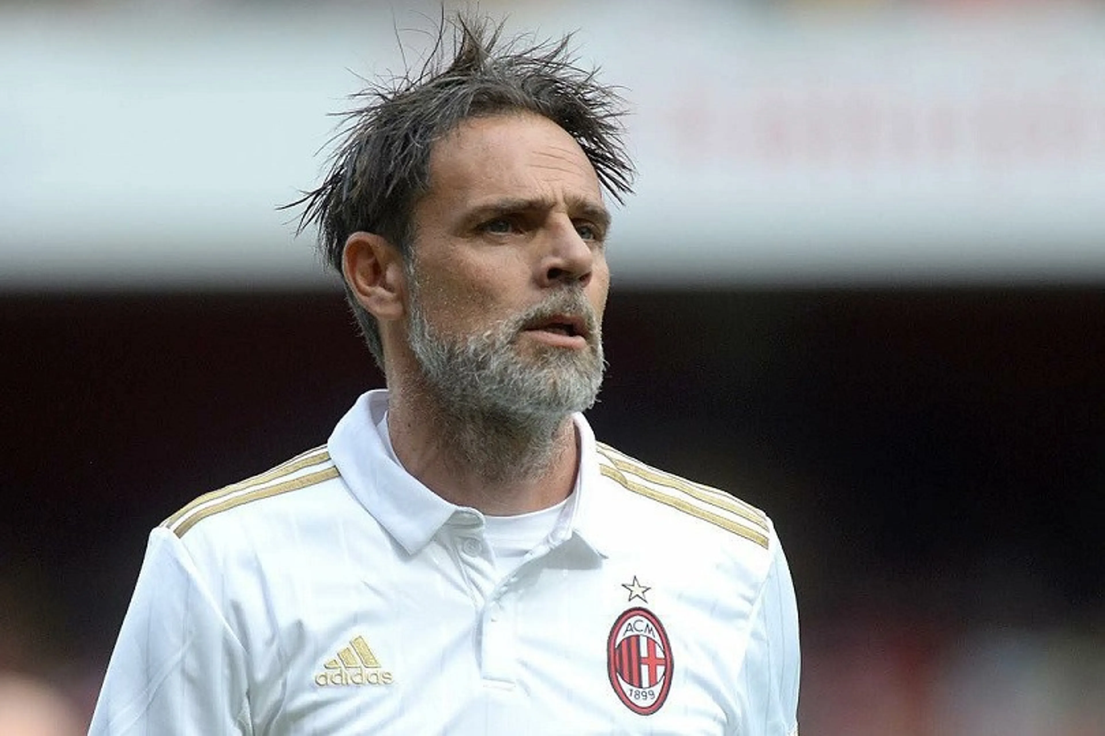 Copertina di Marco Simone distrugge Calhanoglu: “Io non gli avrei offerto manco 300mila euro”