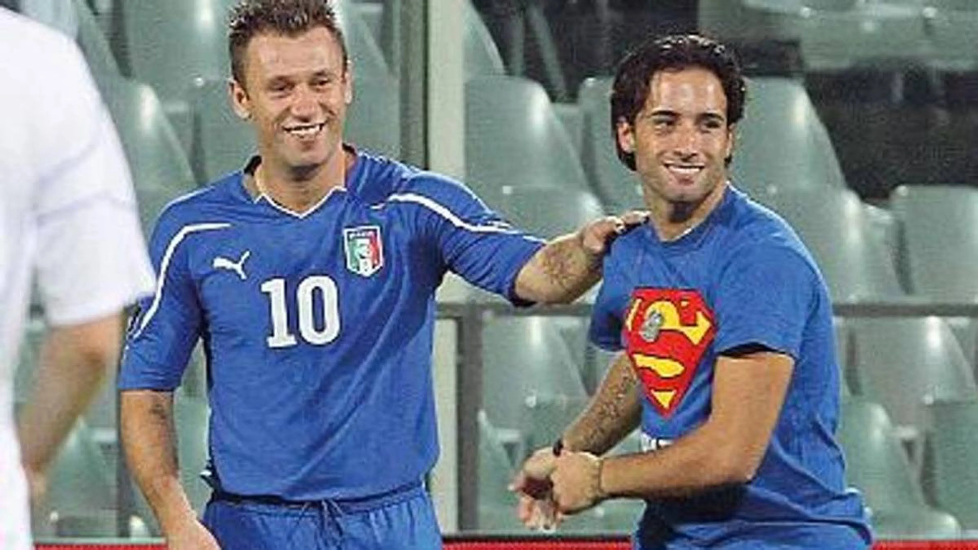 Copertina di Pescara, il falco Mario Ferri semina un finanziere. Poi spiega il motivo (VIDEO)