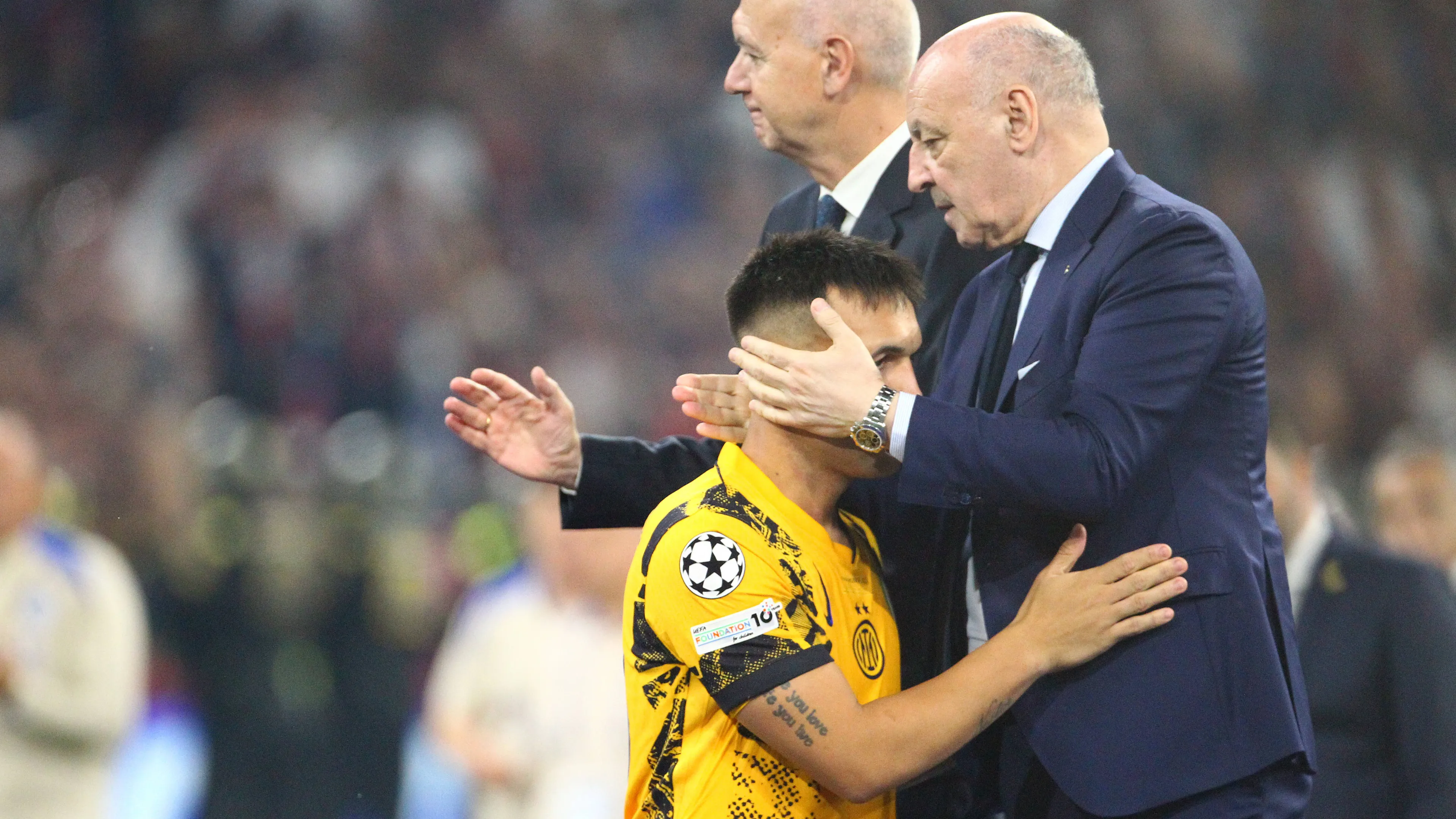 Copertina di Marotta Martinez Paris Saint Germain PSG Fc Inter Mailand Final UEFA Champions League Fu ball in der Allianz Arena Stadion M nchen Bayern Deutschland Mai 31 2025 Photo by Davide Elias Ipa Photo Pressefoto DENL Copyright xDavidexEliasx