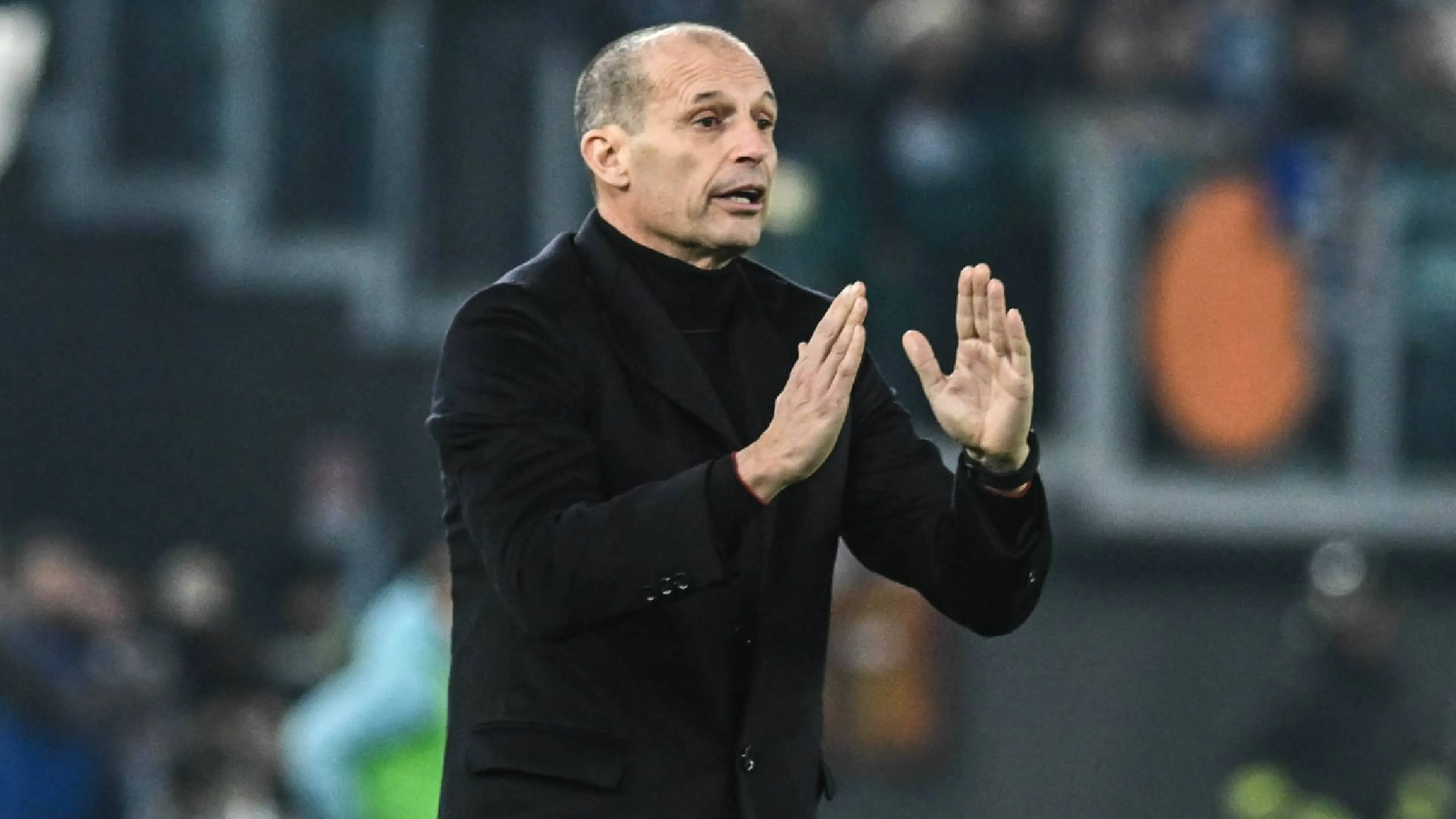 Milan, Allegri: "Nkunku deve essere più sereno, Leao out per domani"