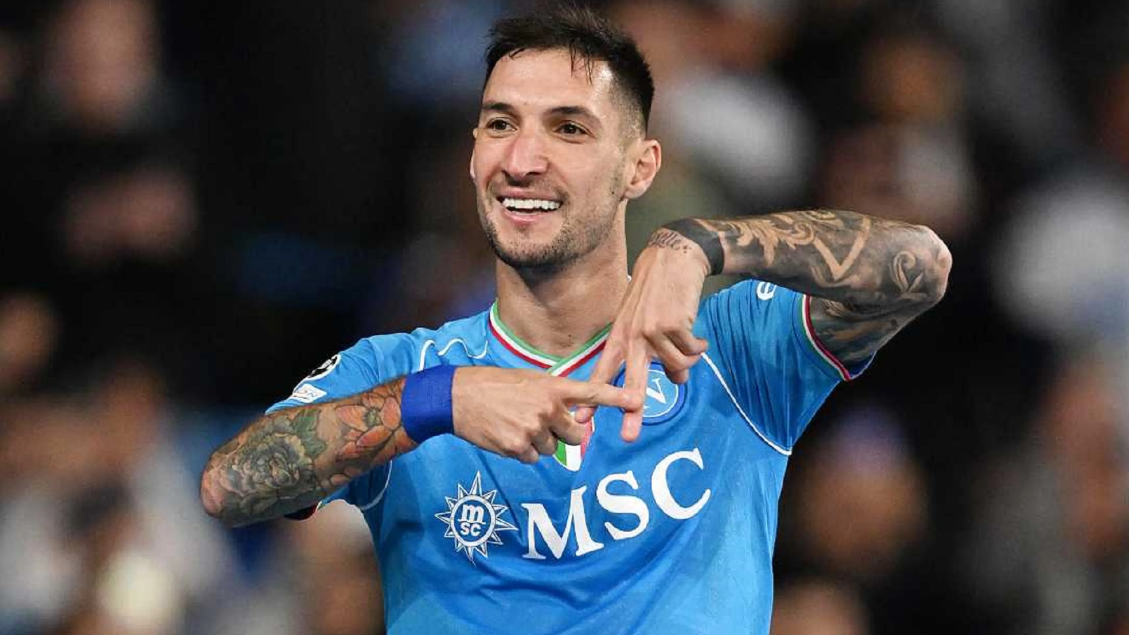 Copertina di "Ha perso un sacco di soldi per restare al Napoli", la rivelazione su Politano