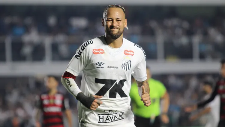 /images/m/a/t/match-between-santos-and-flamengo-santos-sp-7-16-2025-football-santos-x-flamengo-player-during-the-match-between-santos-x-flamengo-valid-for-the-14th-round-of-the-brazilian-championship-series-a-held-at-vila-belmiro-this-wednesday-16-sao-paulo-brasil-copyright-xmiguelxmouraxjpg_1753872353328.jpg