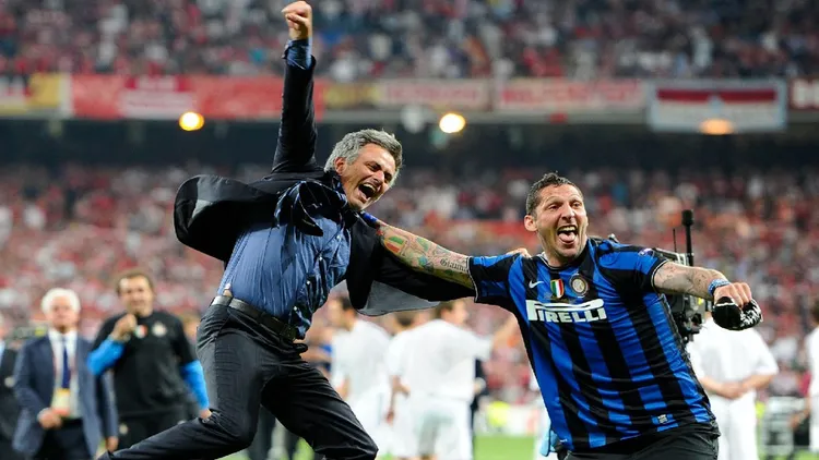 /images/m/a/t/materazzi-mourinho.jpg