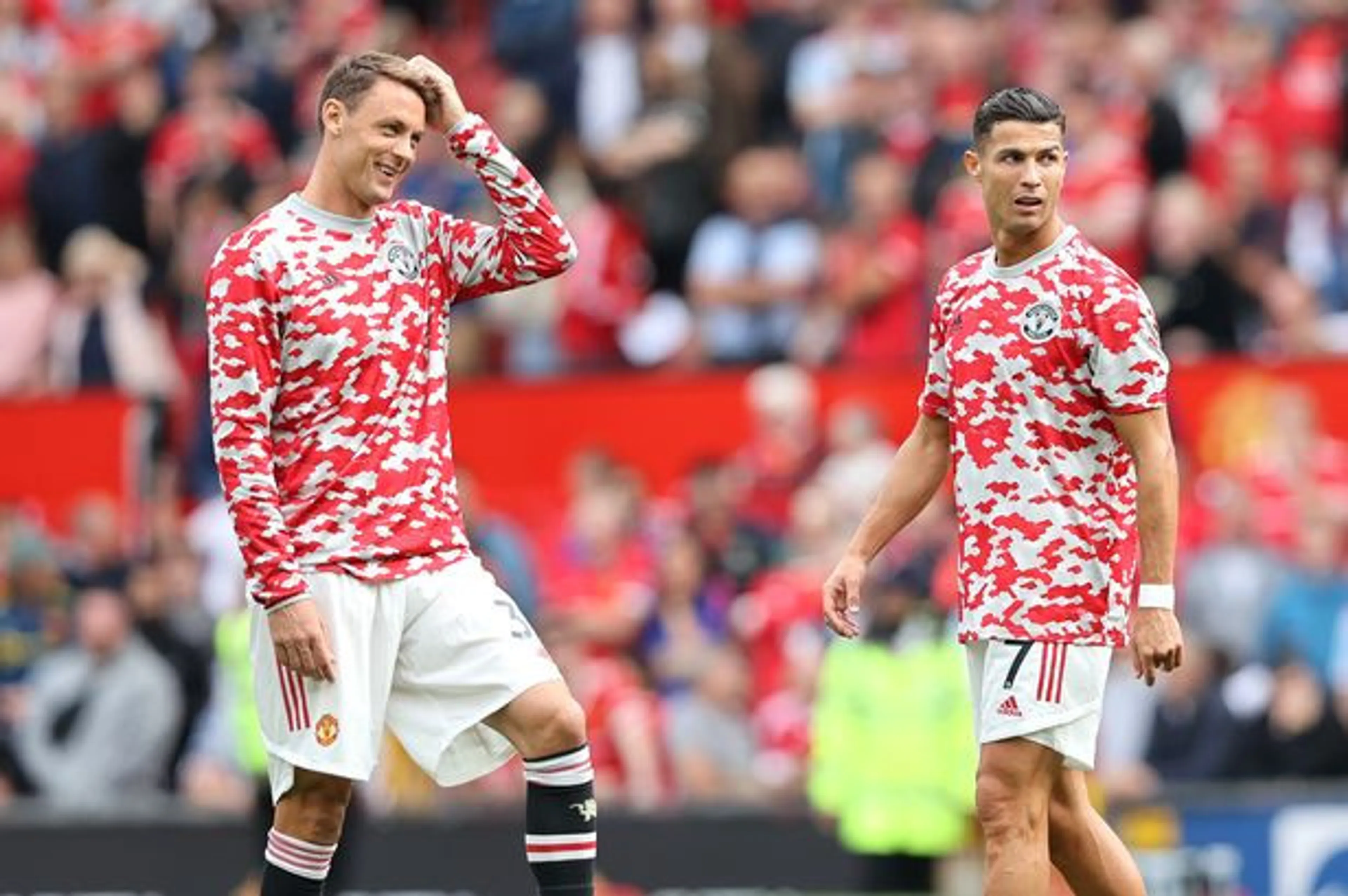 Copertina di Ronaldo perde, Matic e Bruno Fernandes lo prendono in giro: “Cristiano, stai bene?”