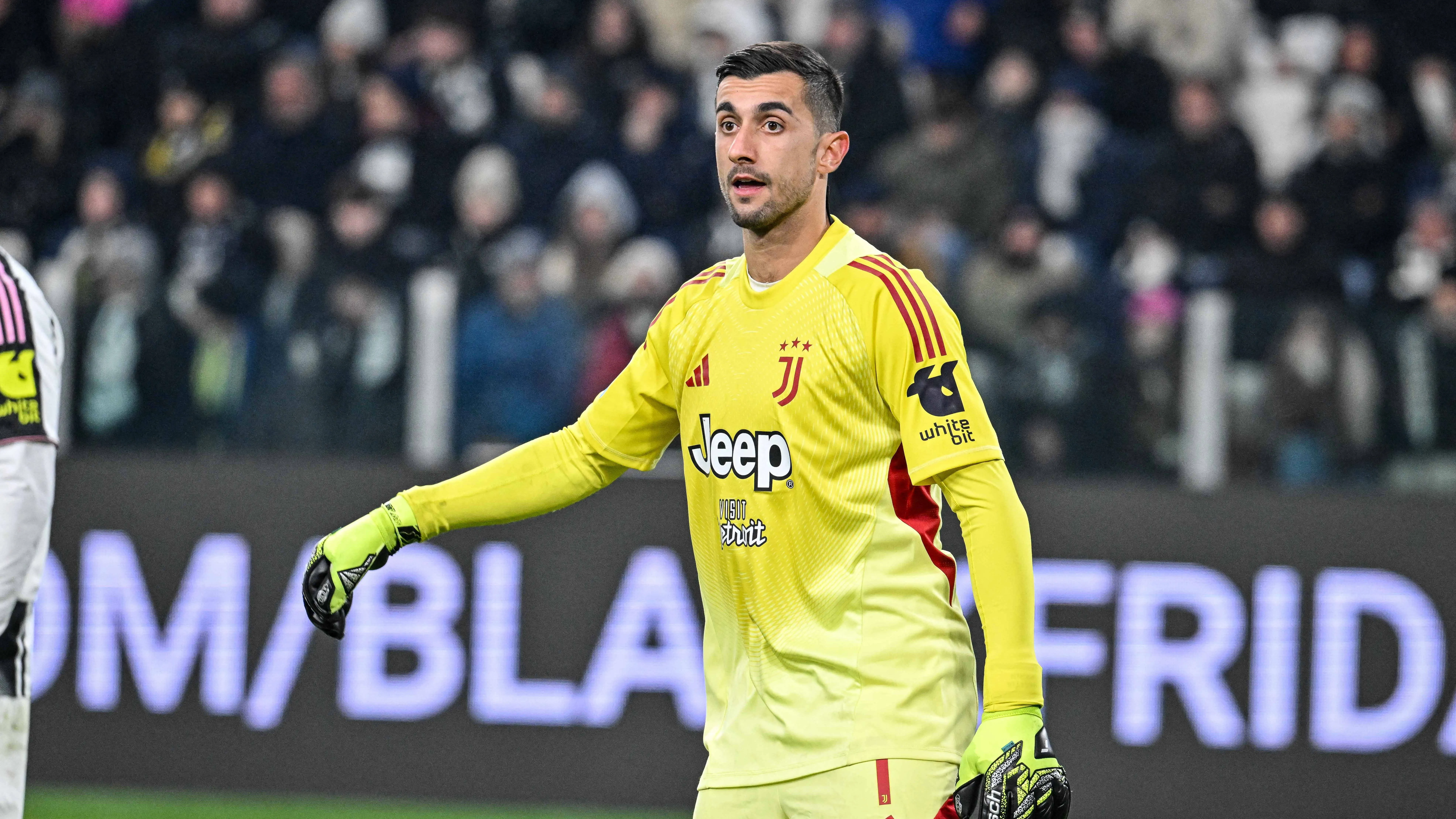 Anche Mattia Perin infortunato